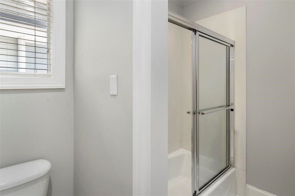 3106 Sackett Street Property Photo 21