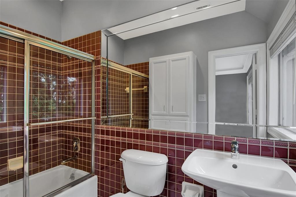 3106 Sackett Street Property Photo 23