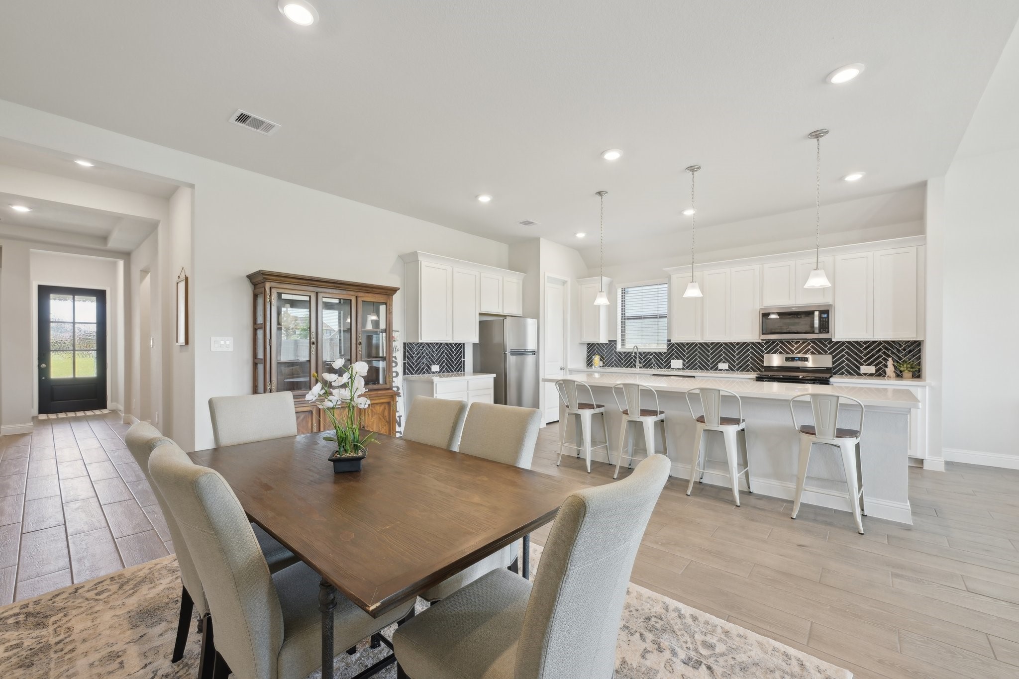 7611 Leaping Stag Lane Property Photo 15