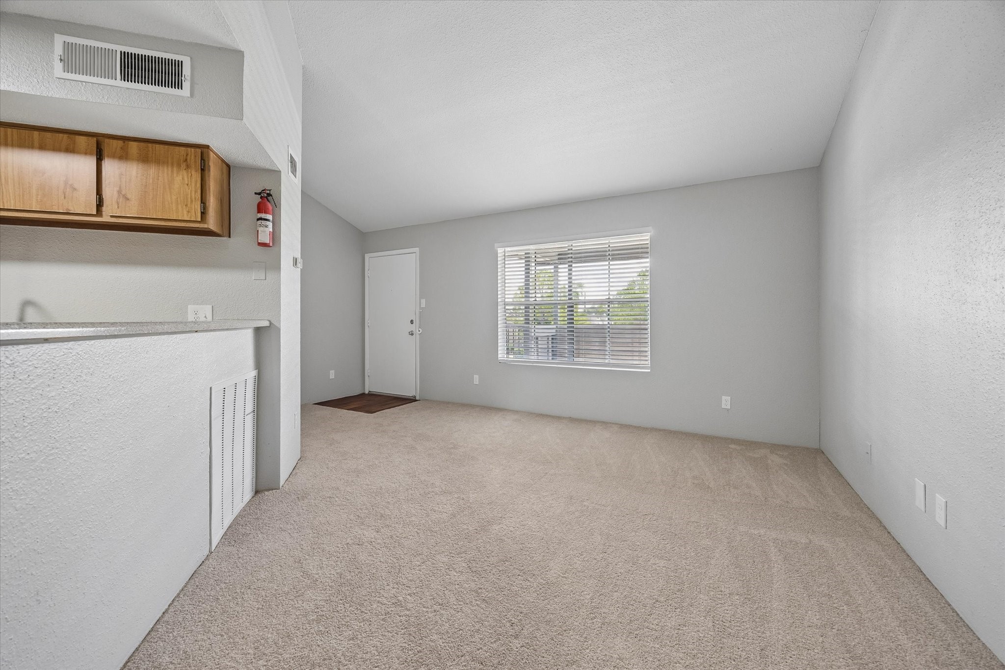 1660 W T C Jester Boulevard 106 Property Photo 2