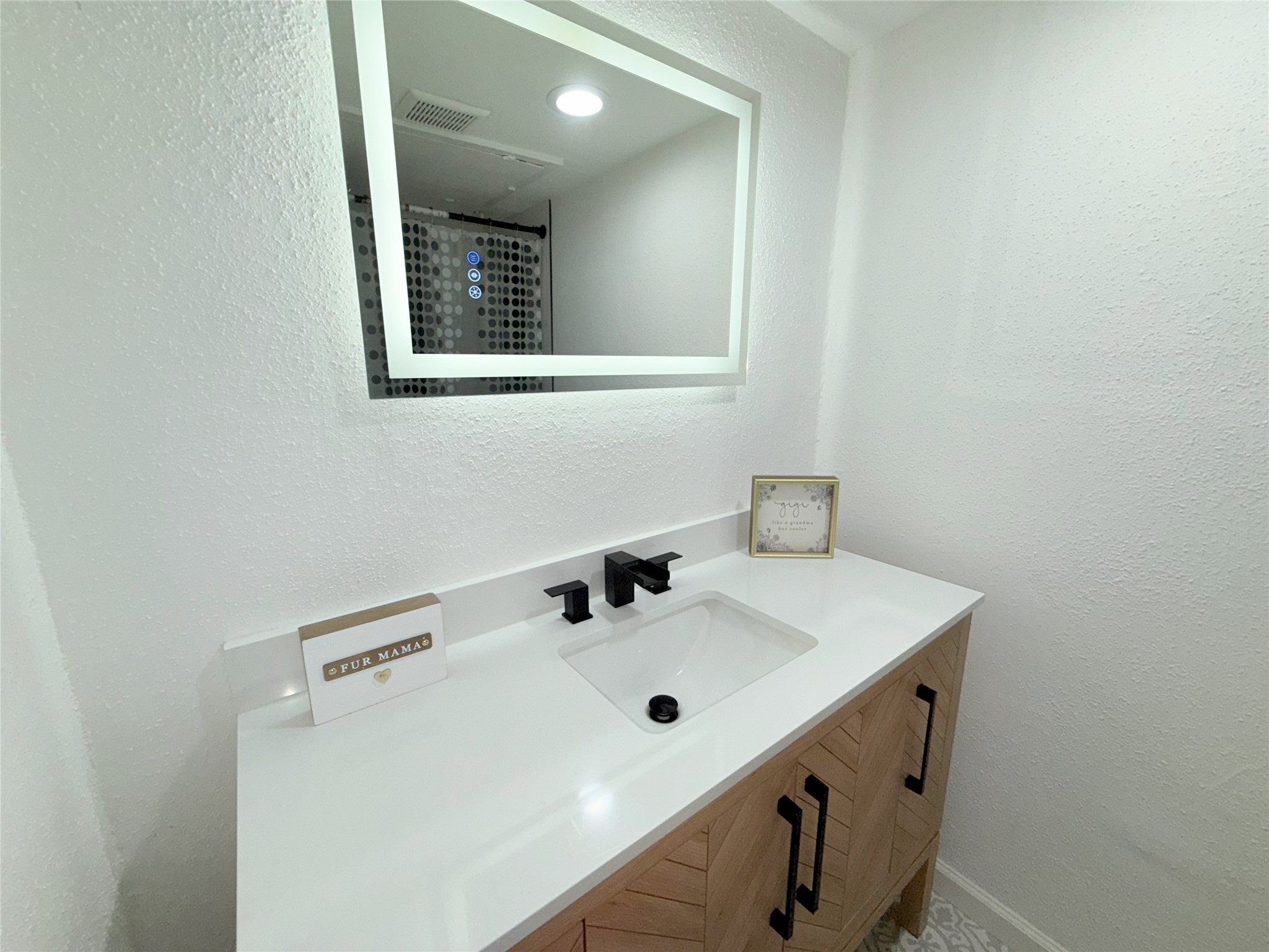 9090 S Braeswood Boulevard 115 Property Photo 13