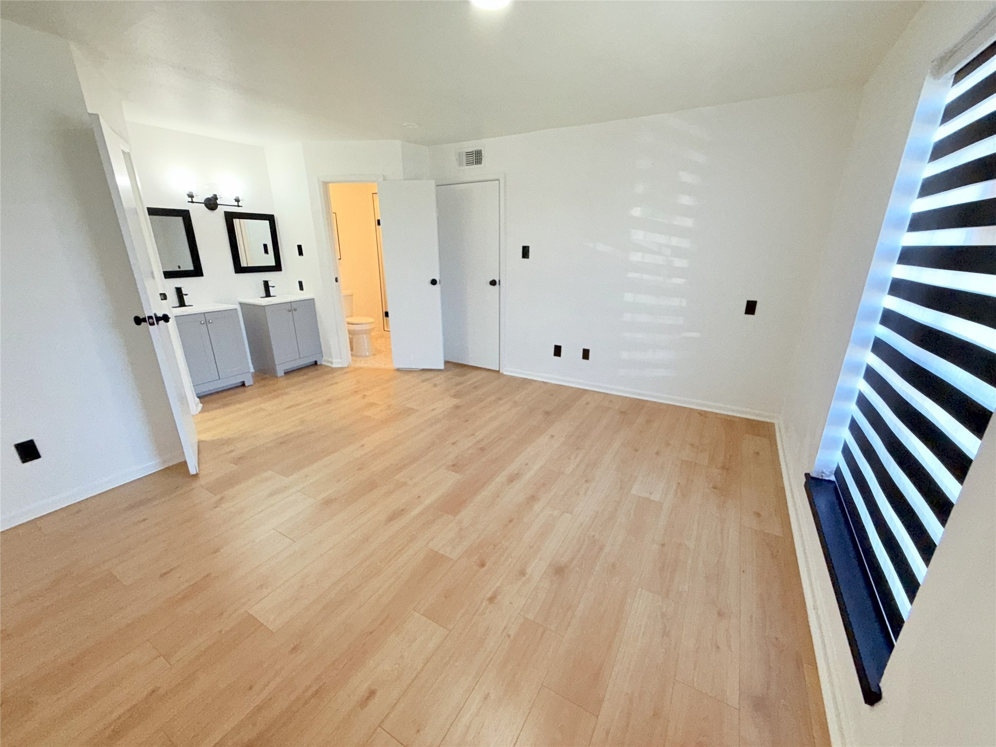 9090 S Braeswood Boulevard 115 Property Photo 19