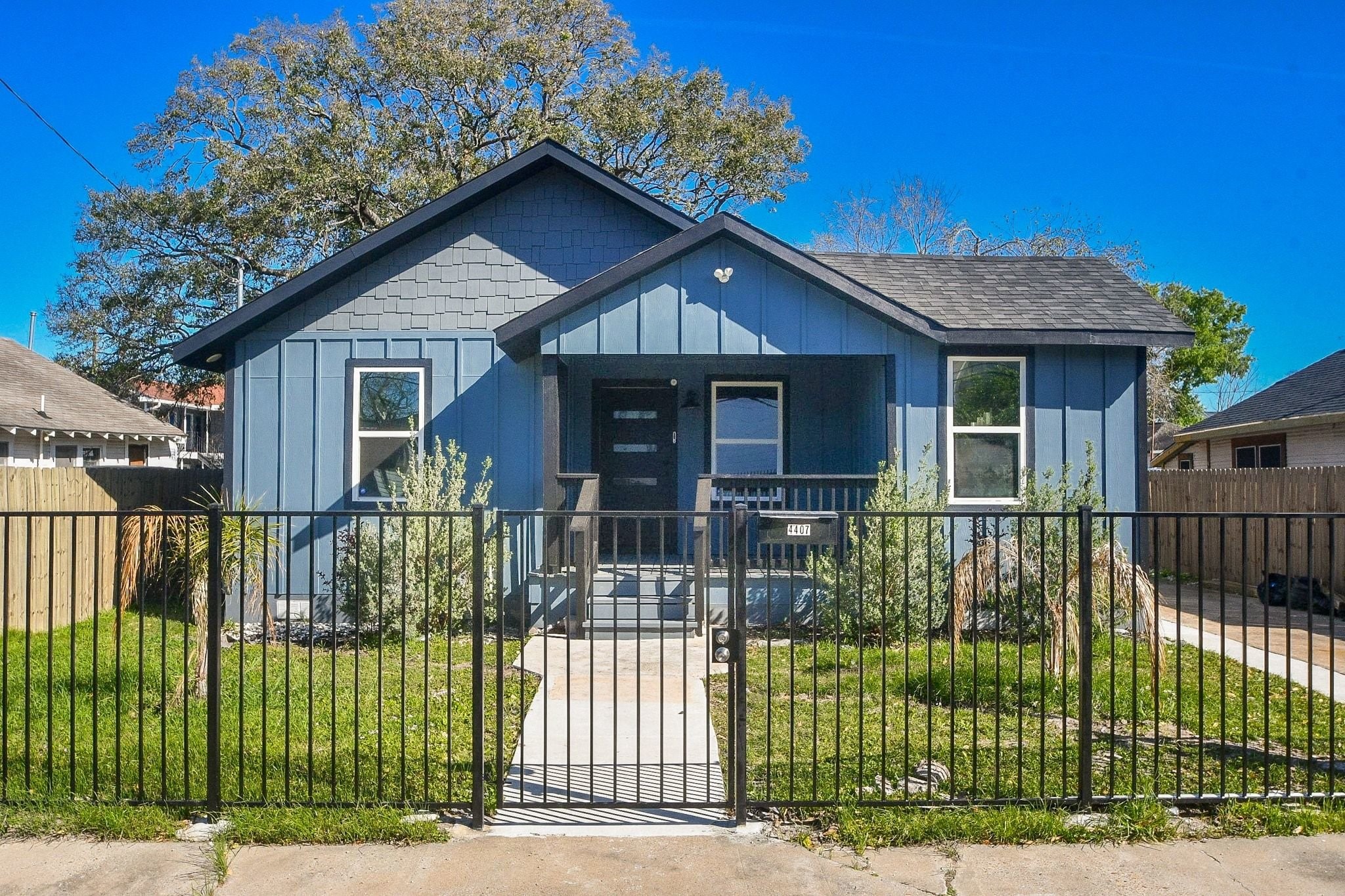 4407 Oats Street Property Photo 1