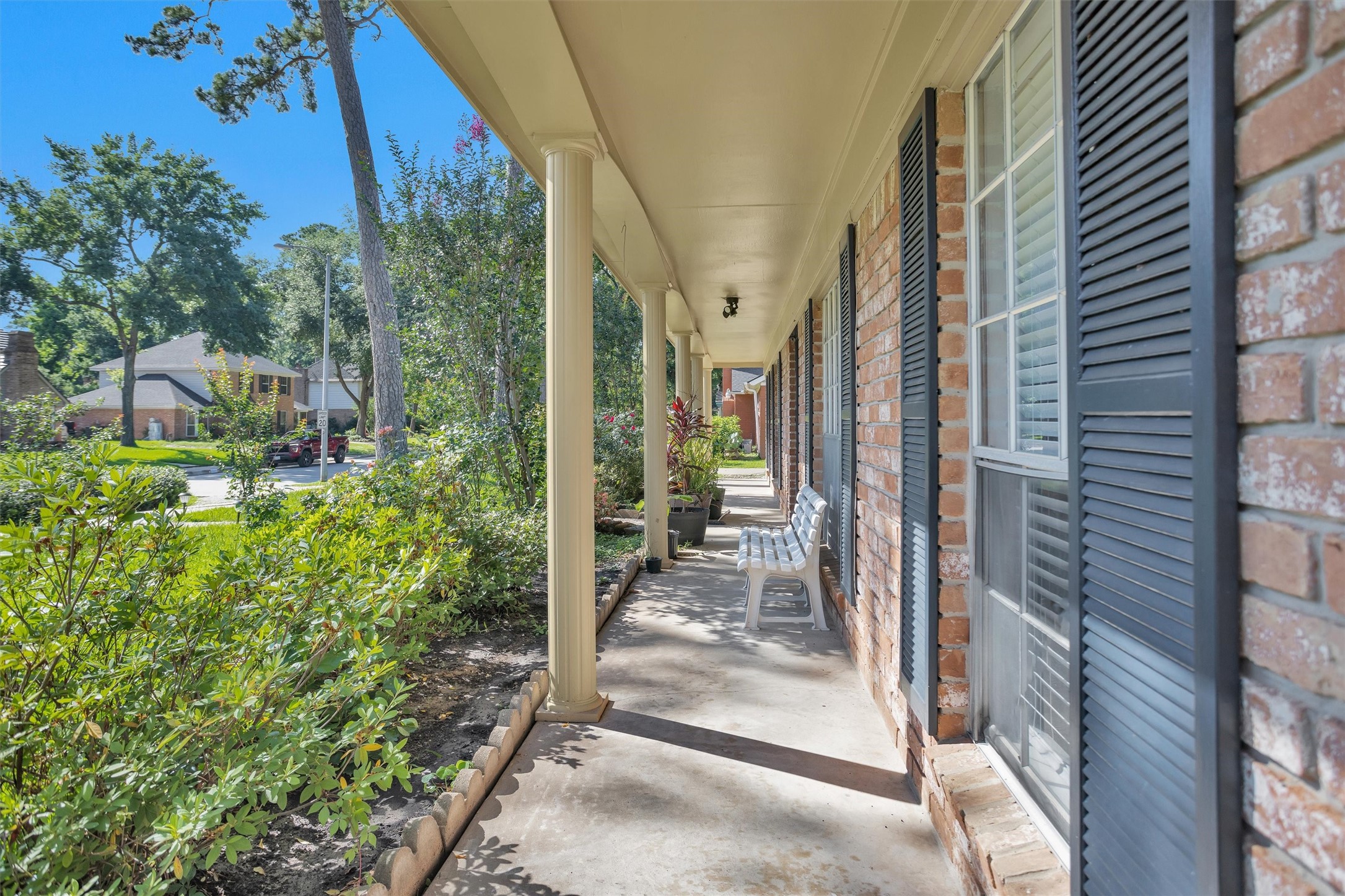 15010 Falling Creek Drive Property Photo 7