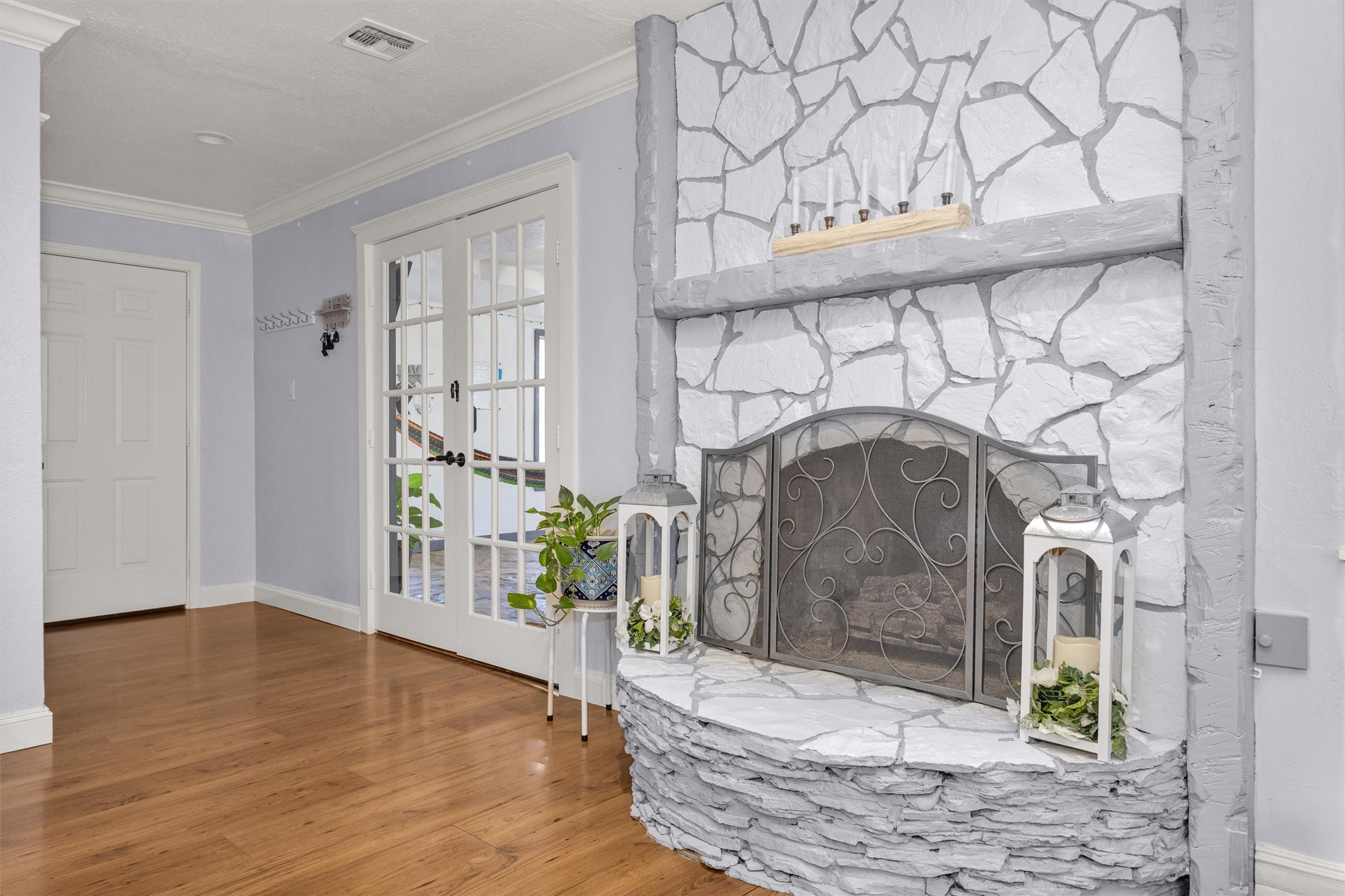 15010 Falling Creek Drive Property Photo 17