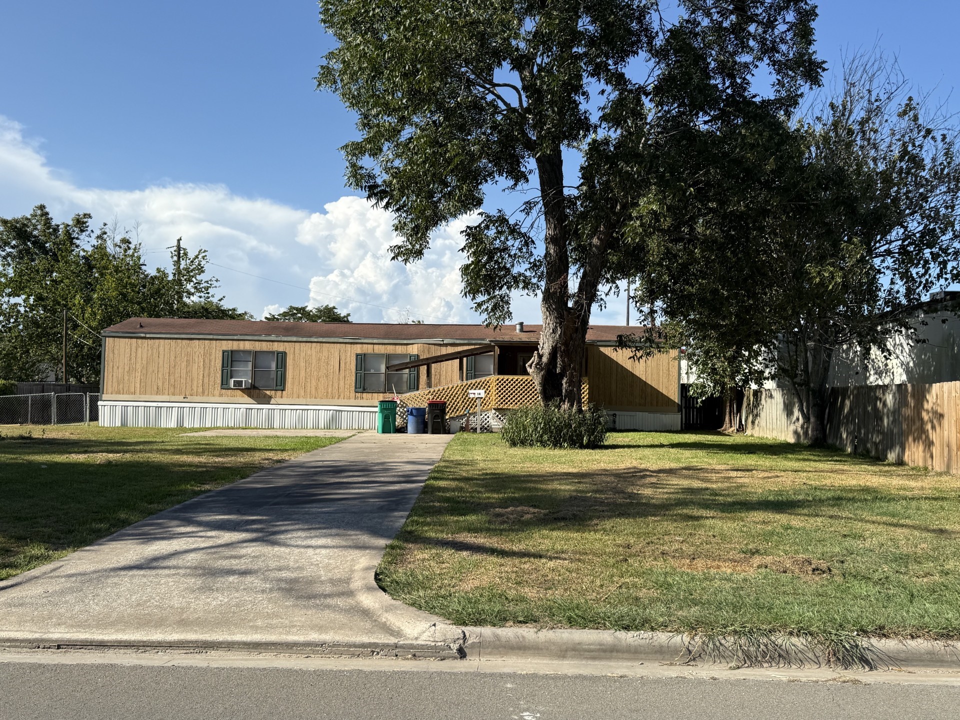 14 William Avenue Property Photo 1