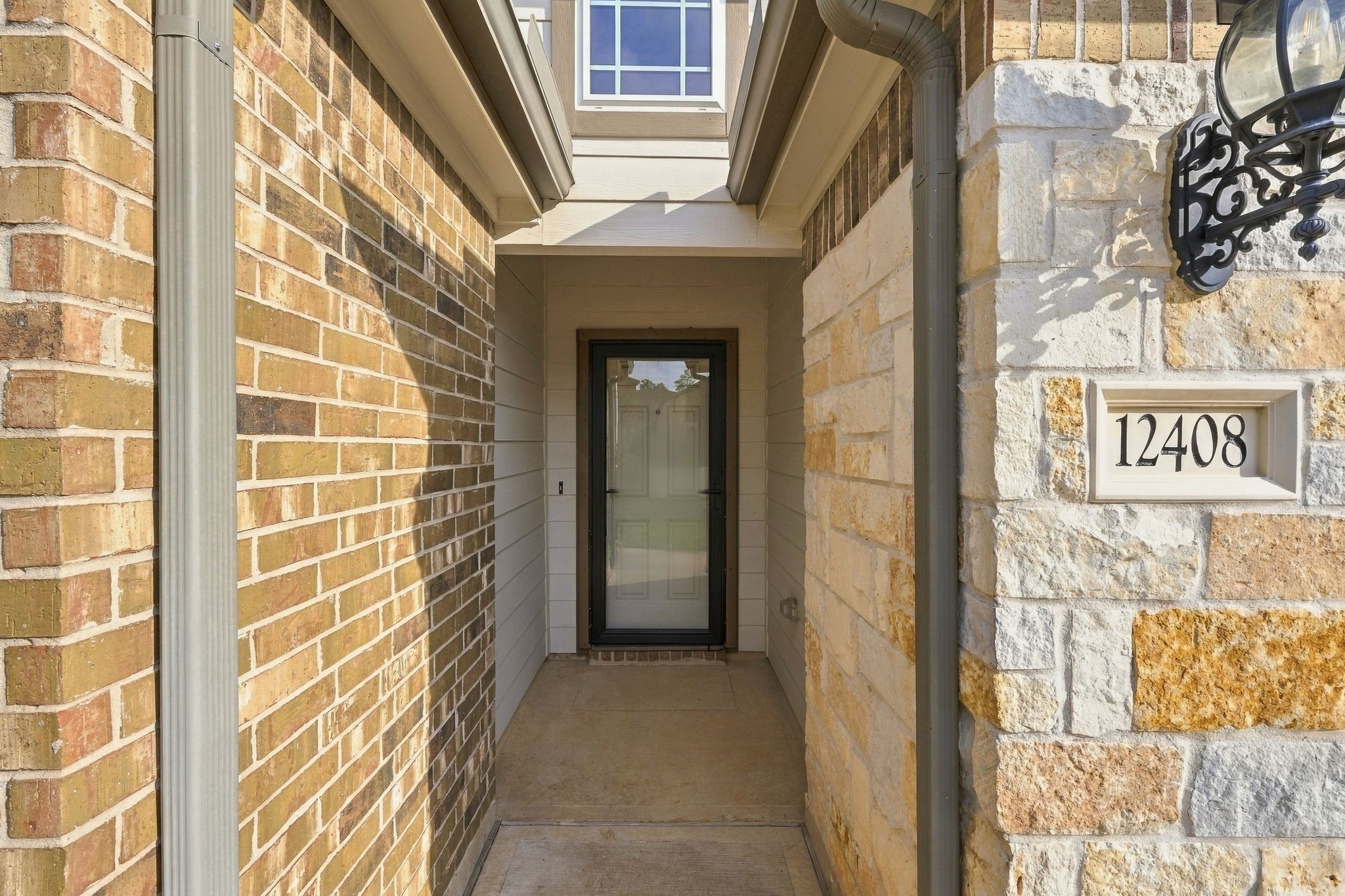 12408 Southern Trail Court Property Photo 3