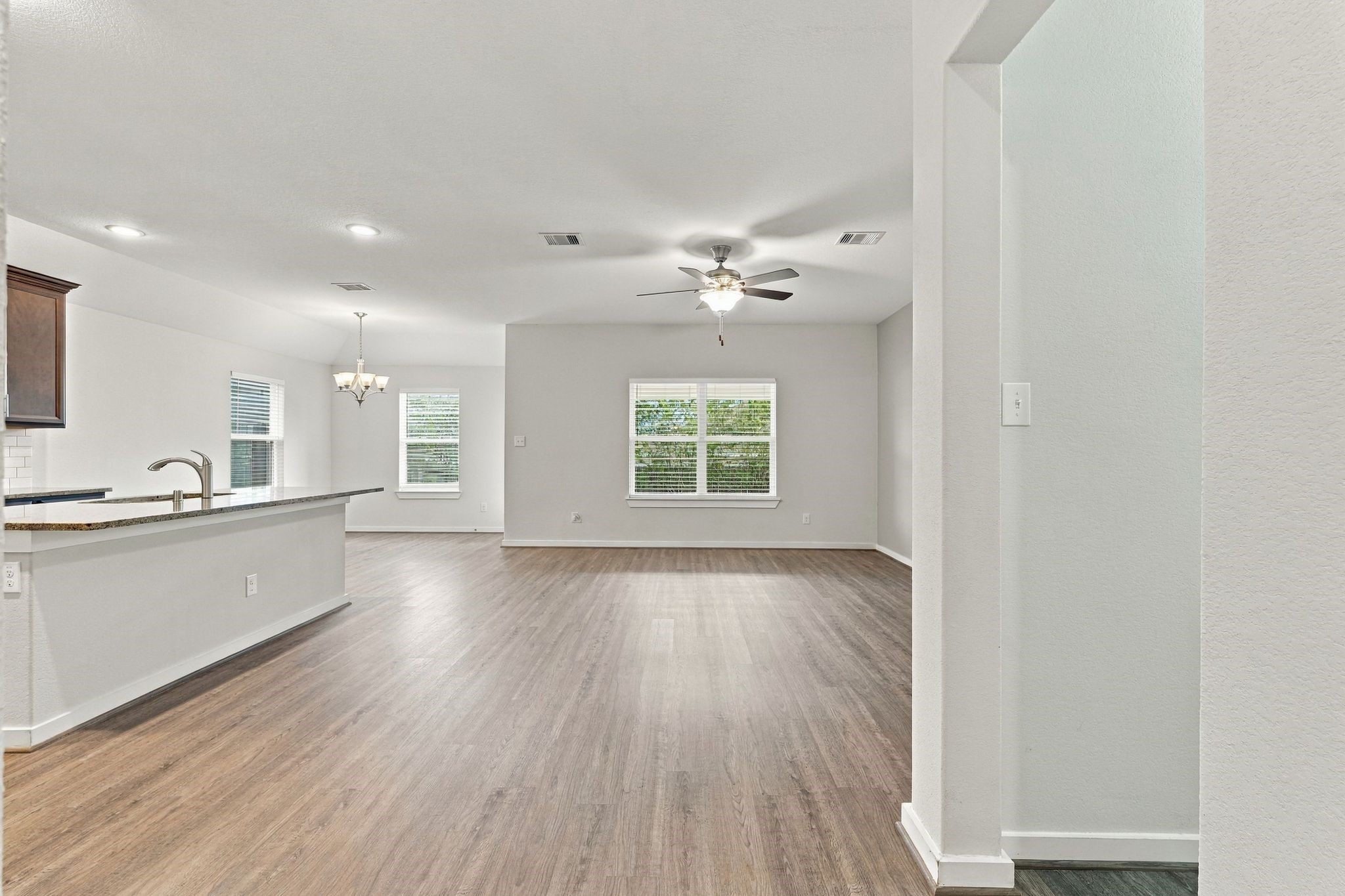 12408 Southern Trail Court Property Photo 6