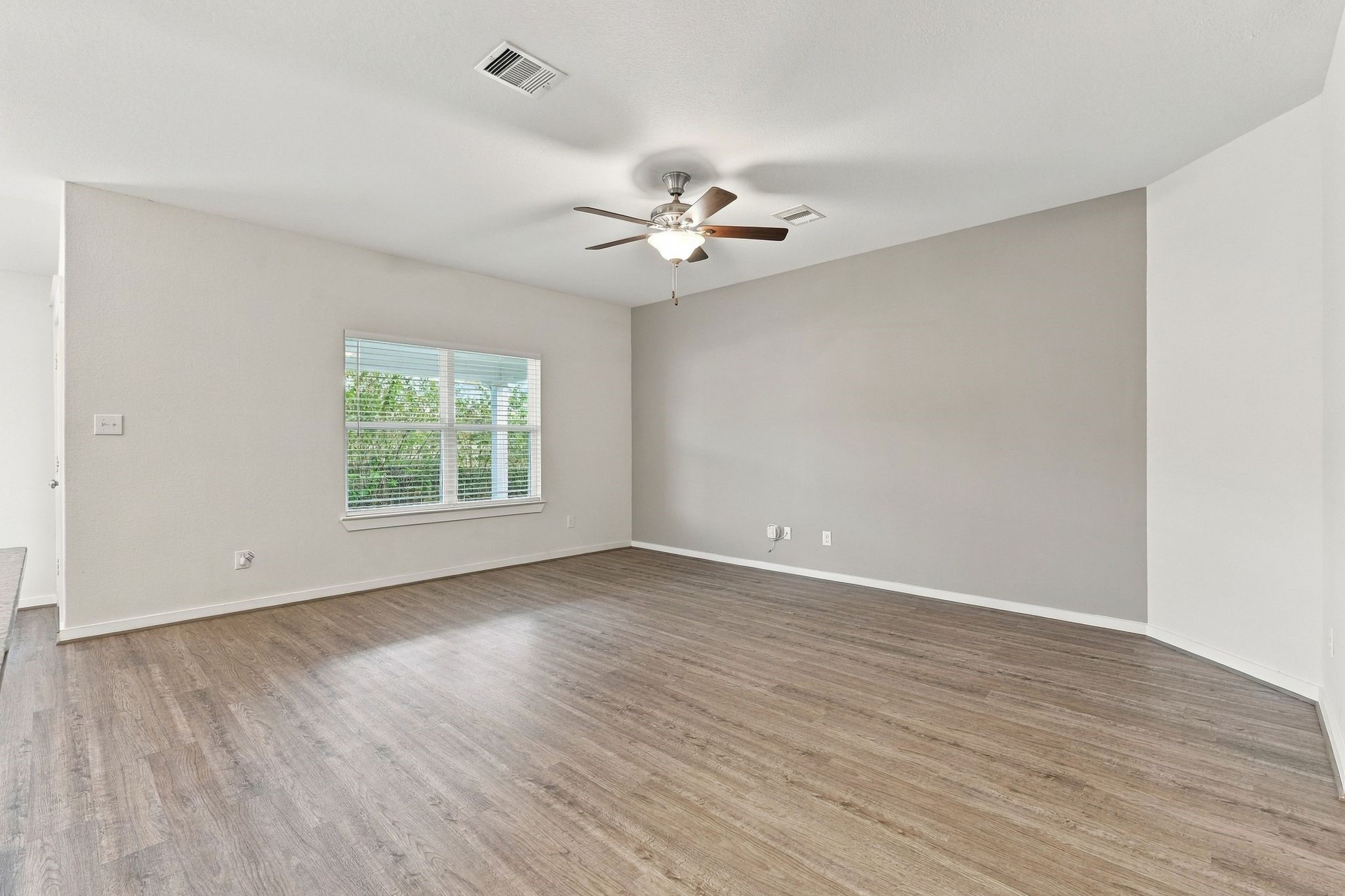 12408 Southern Trail Court Property Photo 11