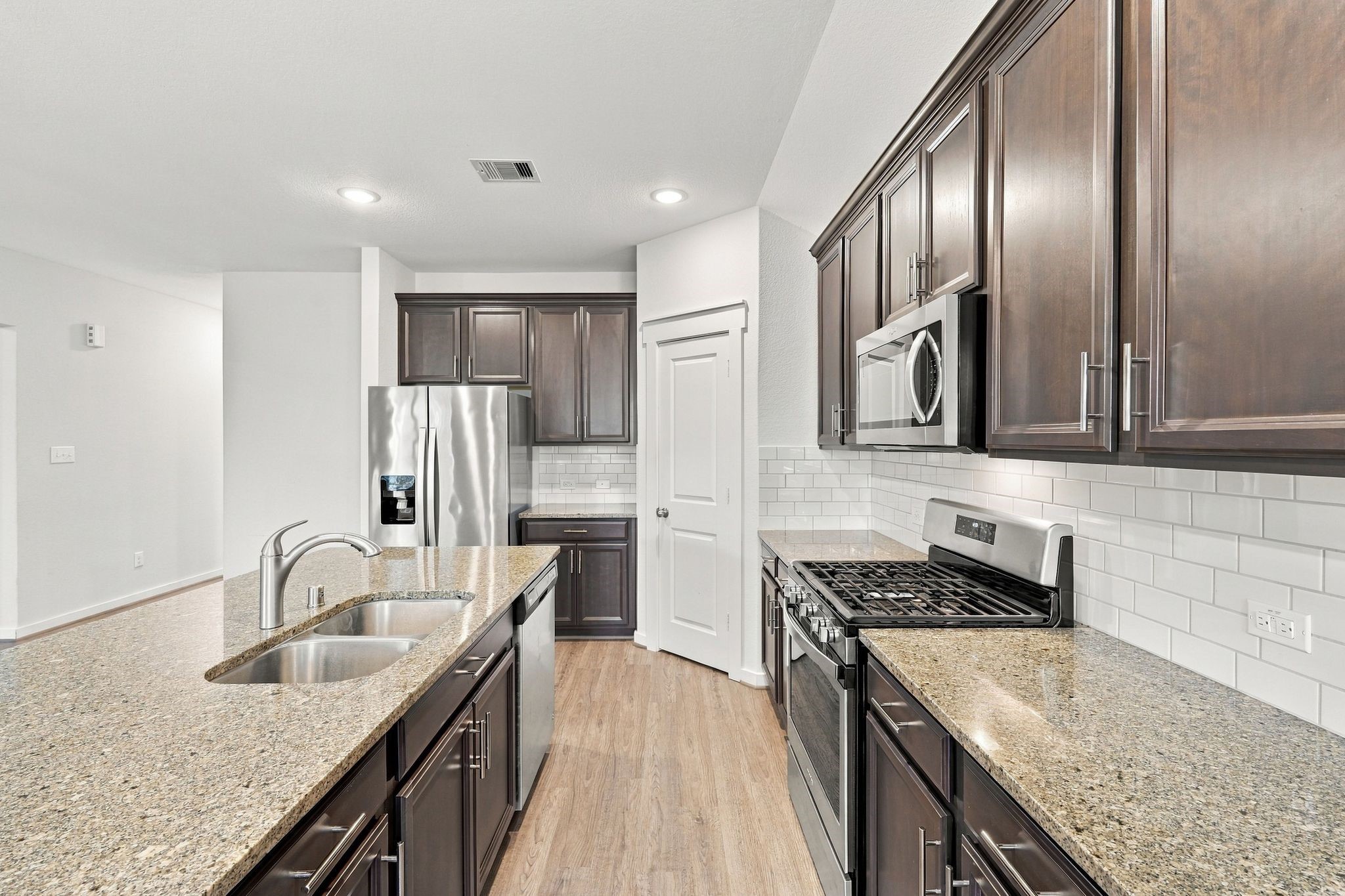 12408 Southern Trail Court Property Photo 21
