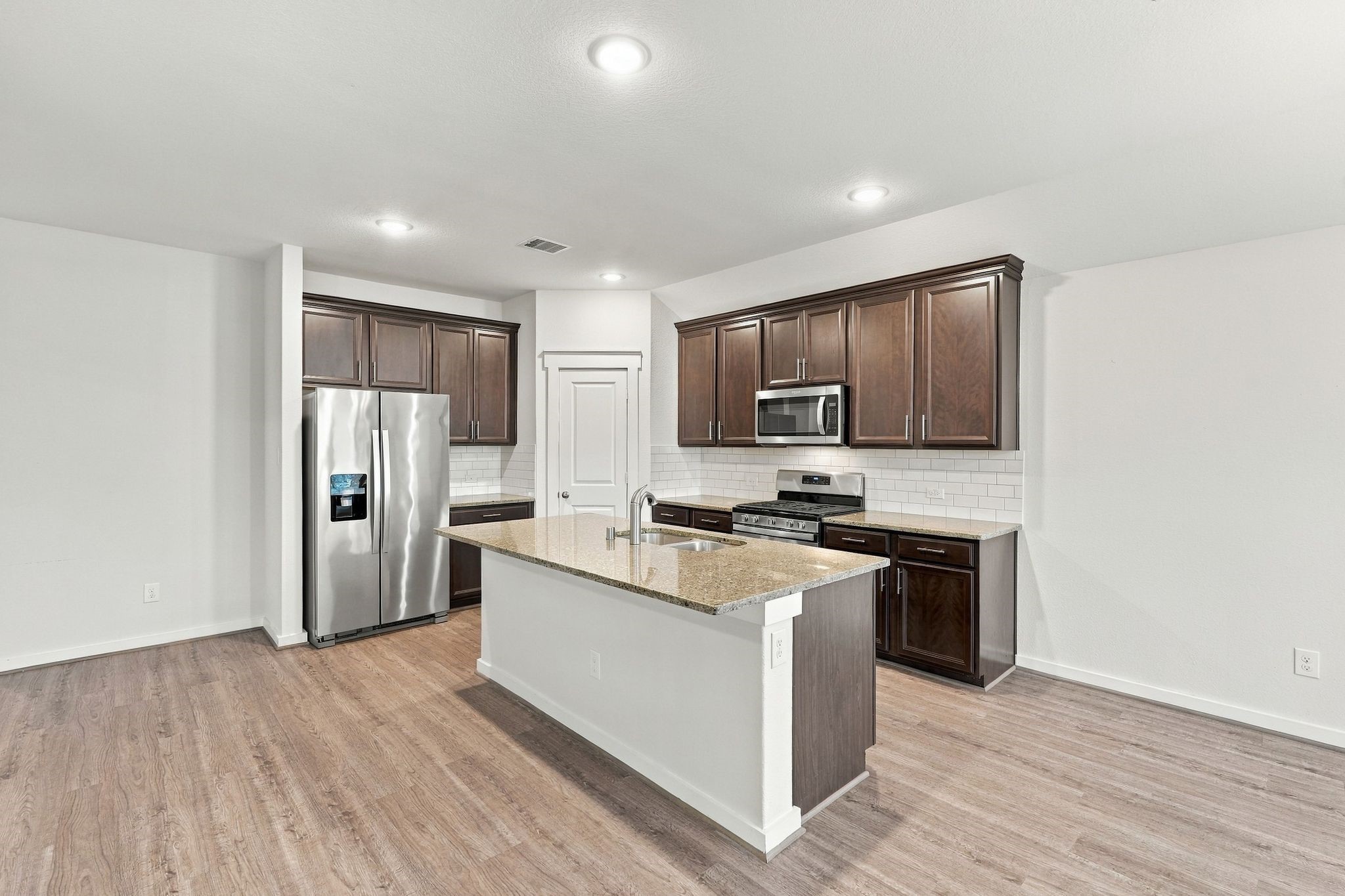 12408 Southern Trail Court Property Photo 23