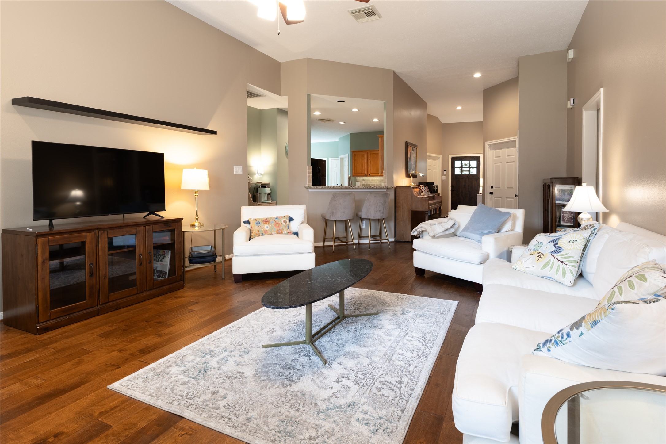 20602 White Berry Court Property Photo 4
