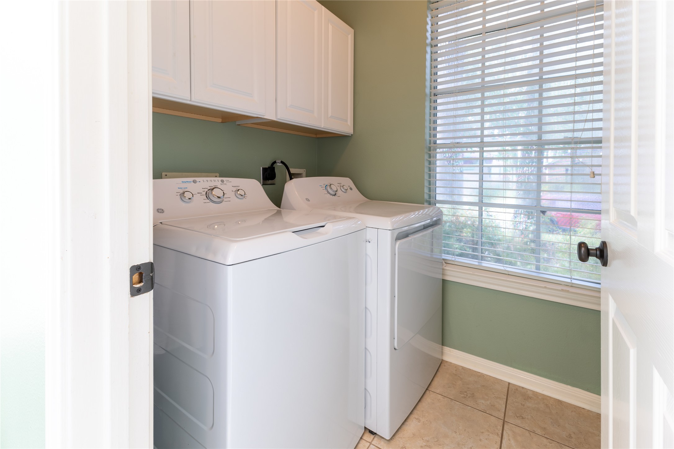 20602 White Berry Court Property Photo 10