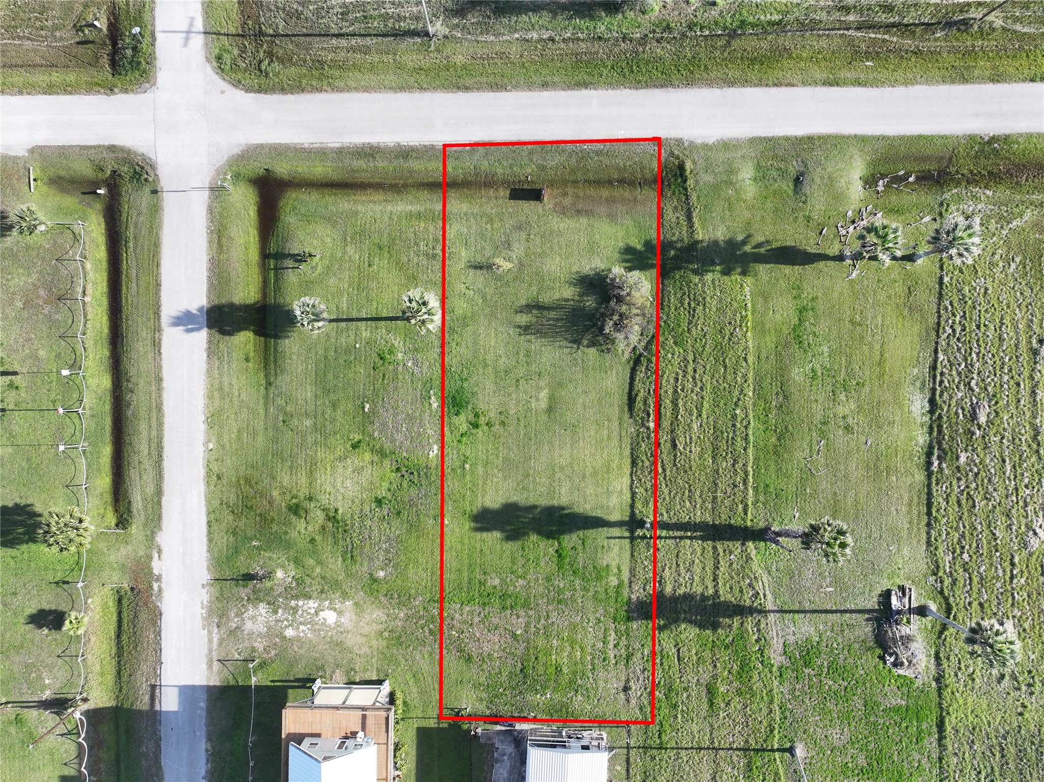 1921 Galveston Avenue Property Photo 8