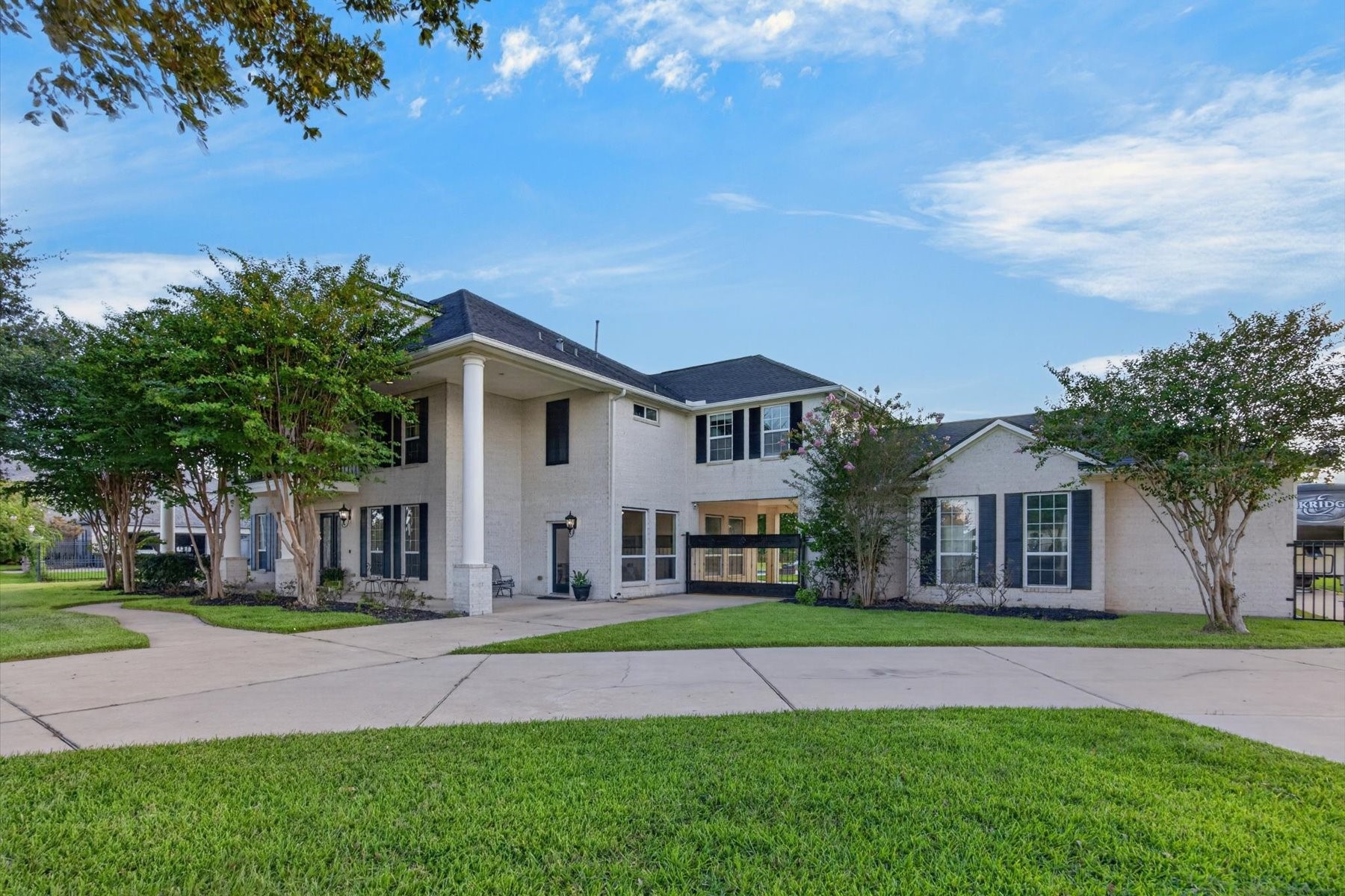 3203 Lakes Of Katy Lane Property Photo 3