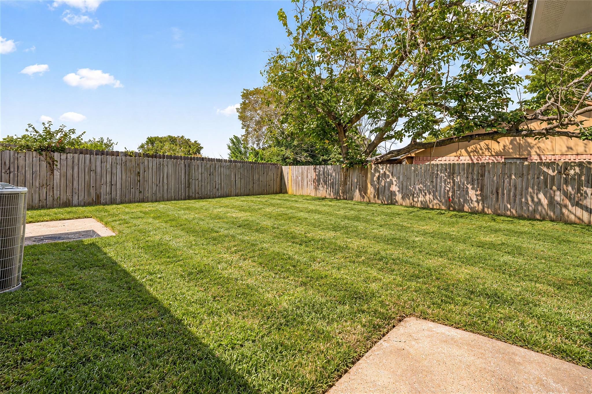 6614 Villarreal Drive Property Photo 2