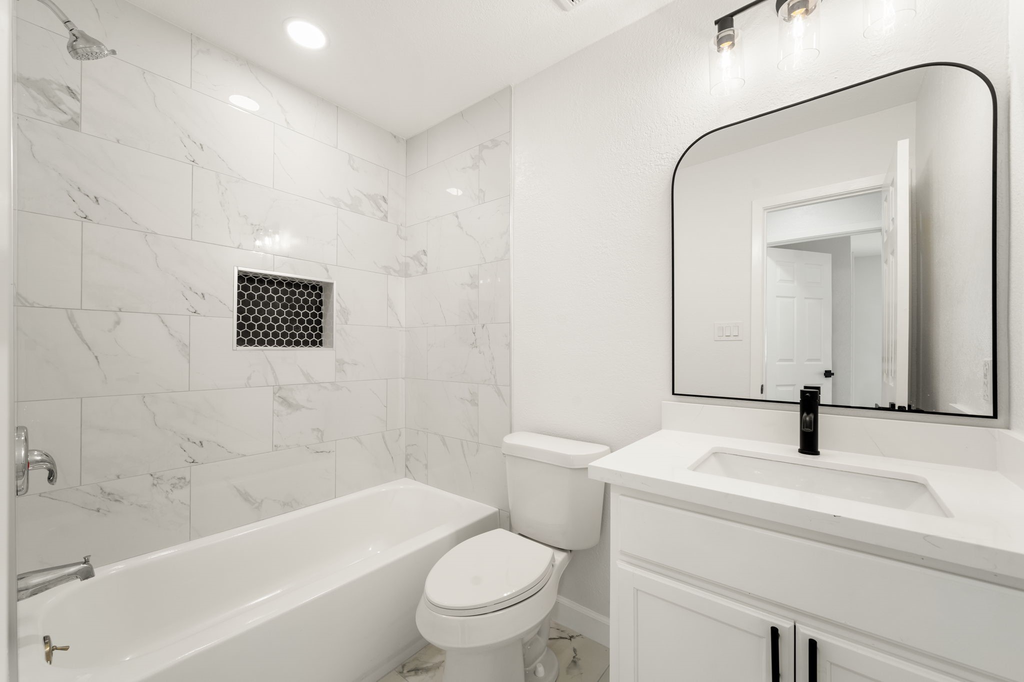 6614 Villarreal Drive Property Photo 16