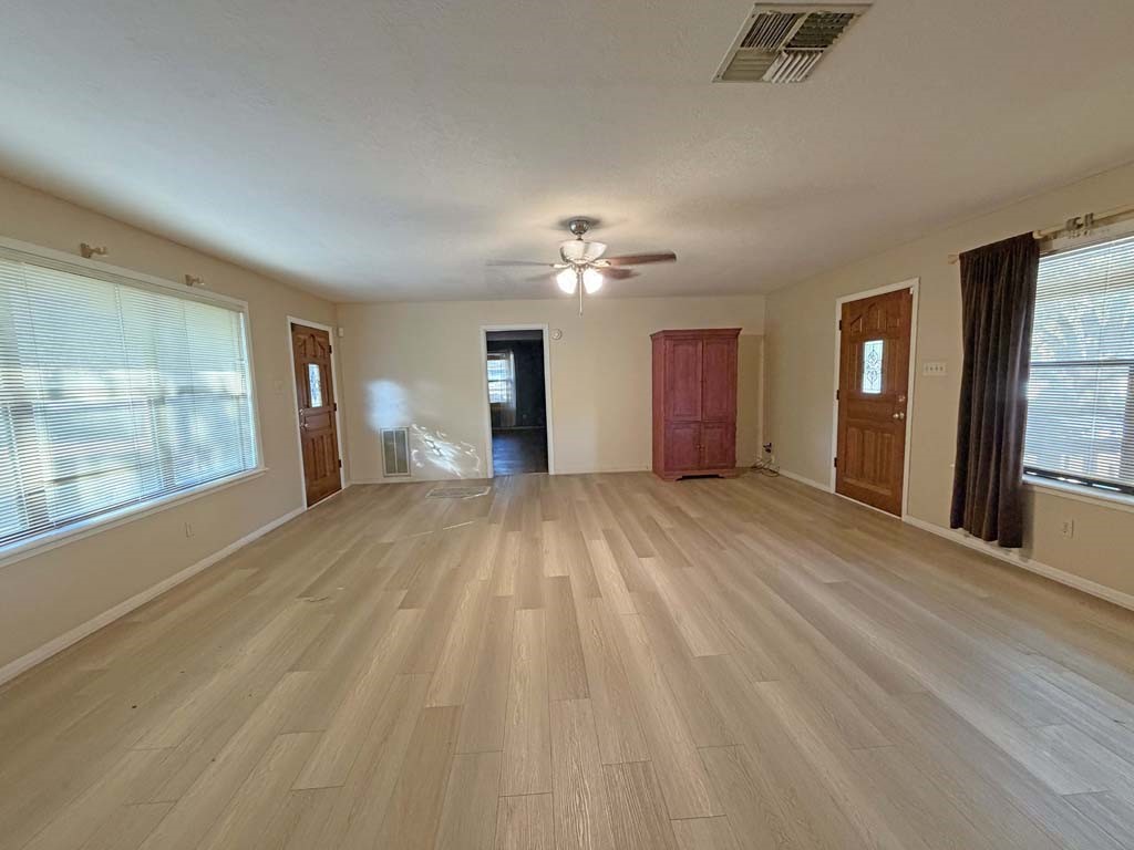 315 N Judson Street Property Photo 7