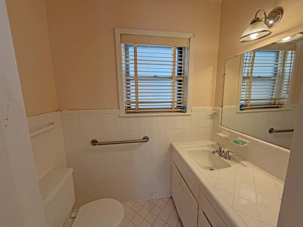 315 N Judson Street Property Photo 18