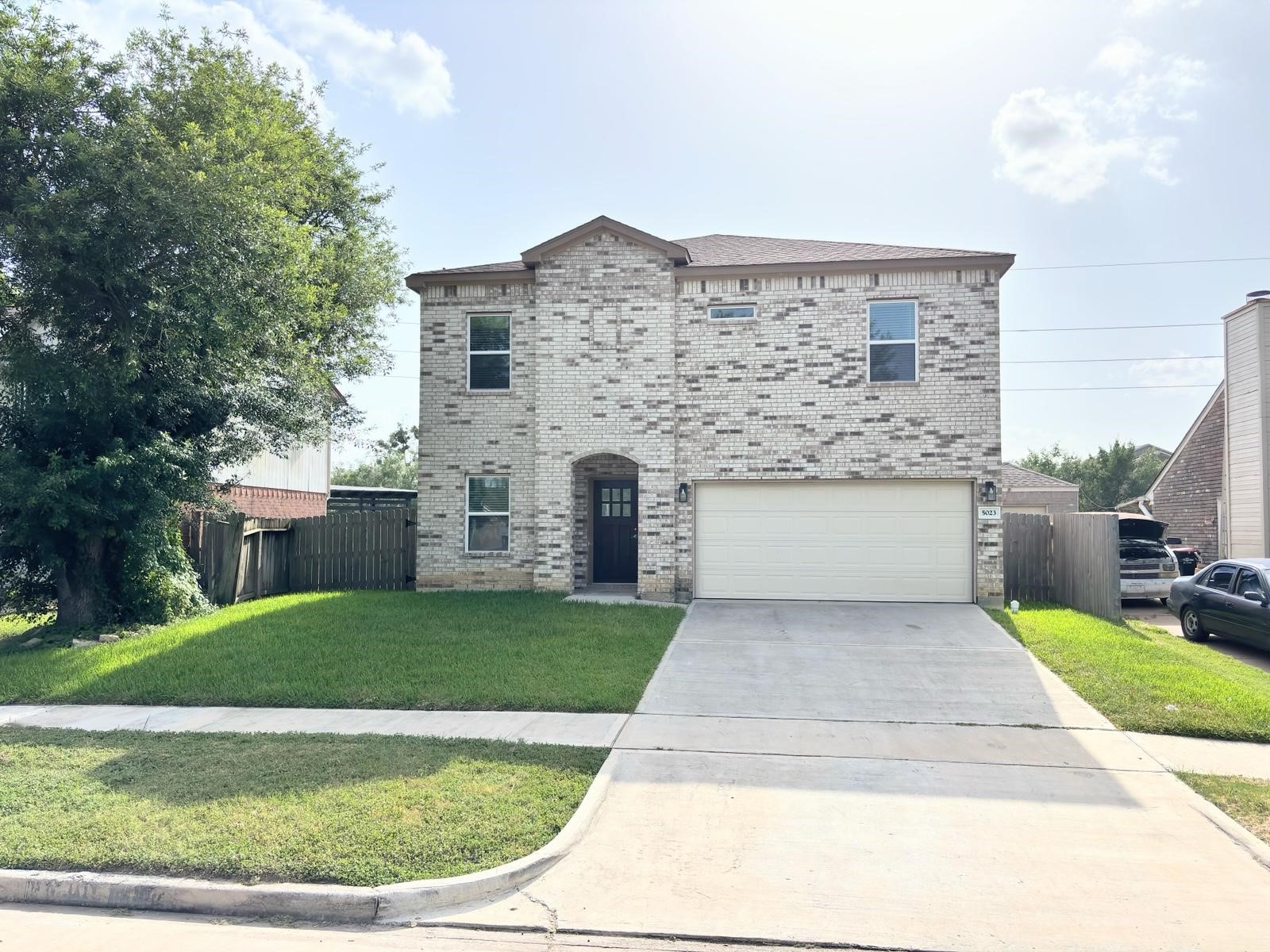 5023 W Harrow Drive Property Photo