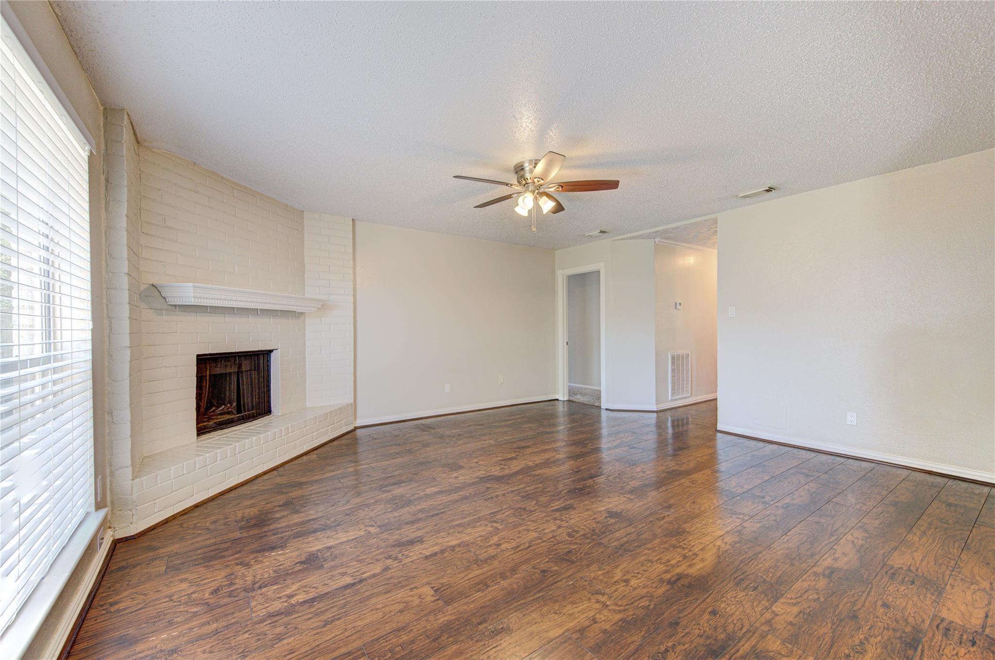 24119 Silversmith Lane Property Photo 3