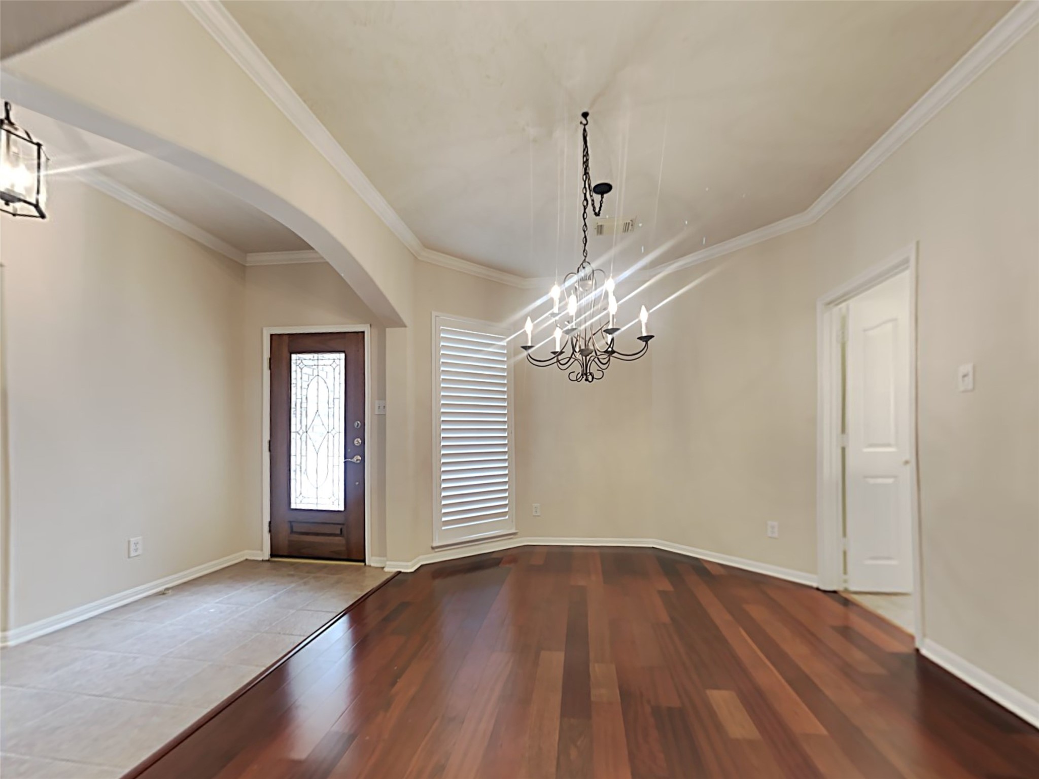 155 S Queenscliff Circle Property Photo 17