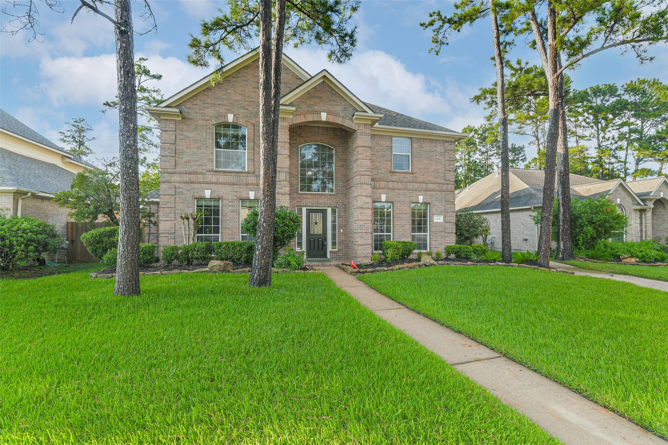 11906 Sandler Bend Property Photo 1