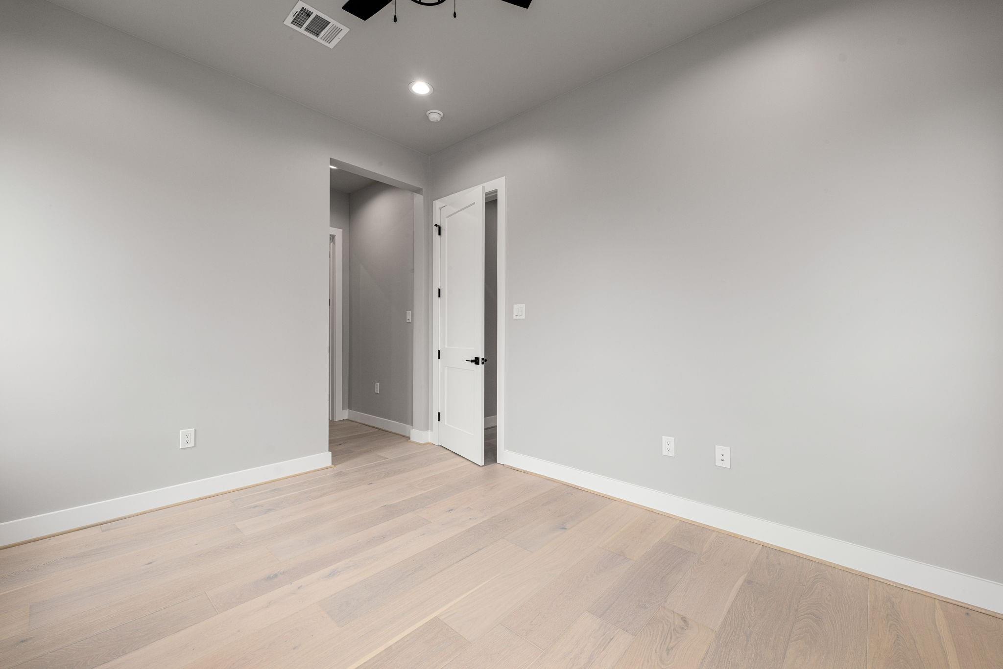 2307 St Emanuel Street, Houston Tx 77004 Property Photo 25