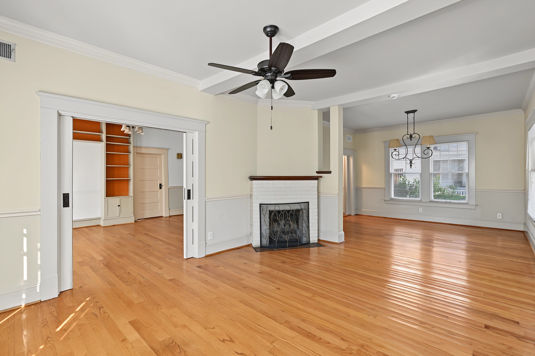 1335 Harvard Street Property Photo 6