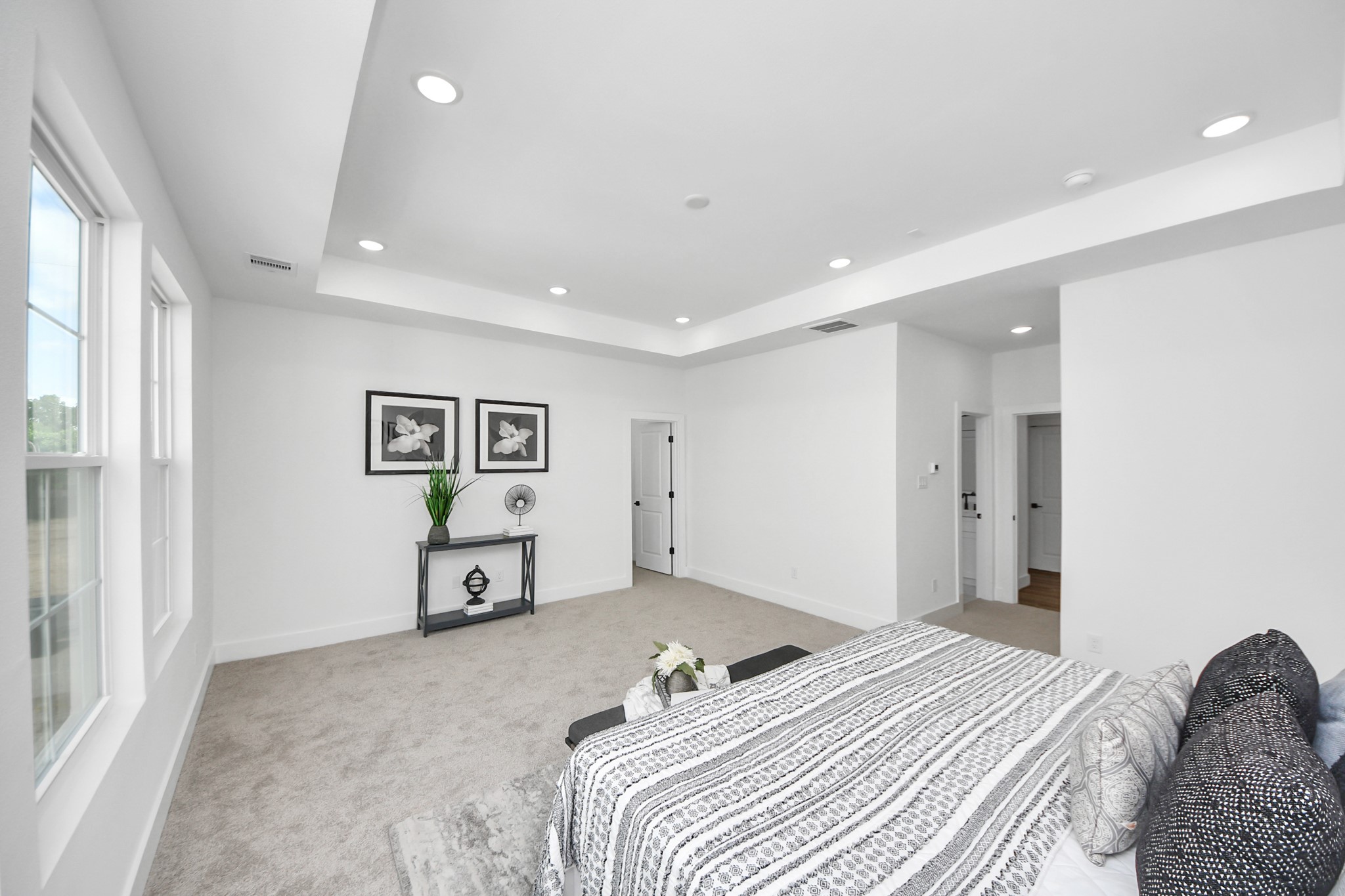 2434 Harrington Street Property Photo 23
