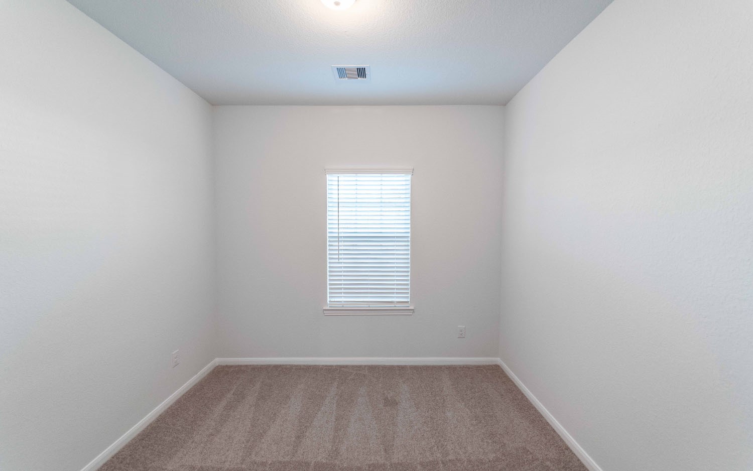 10633 Altitude Way Property Photo 18
