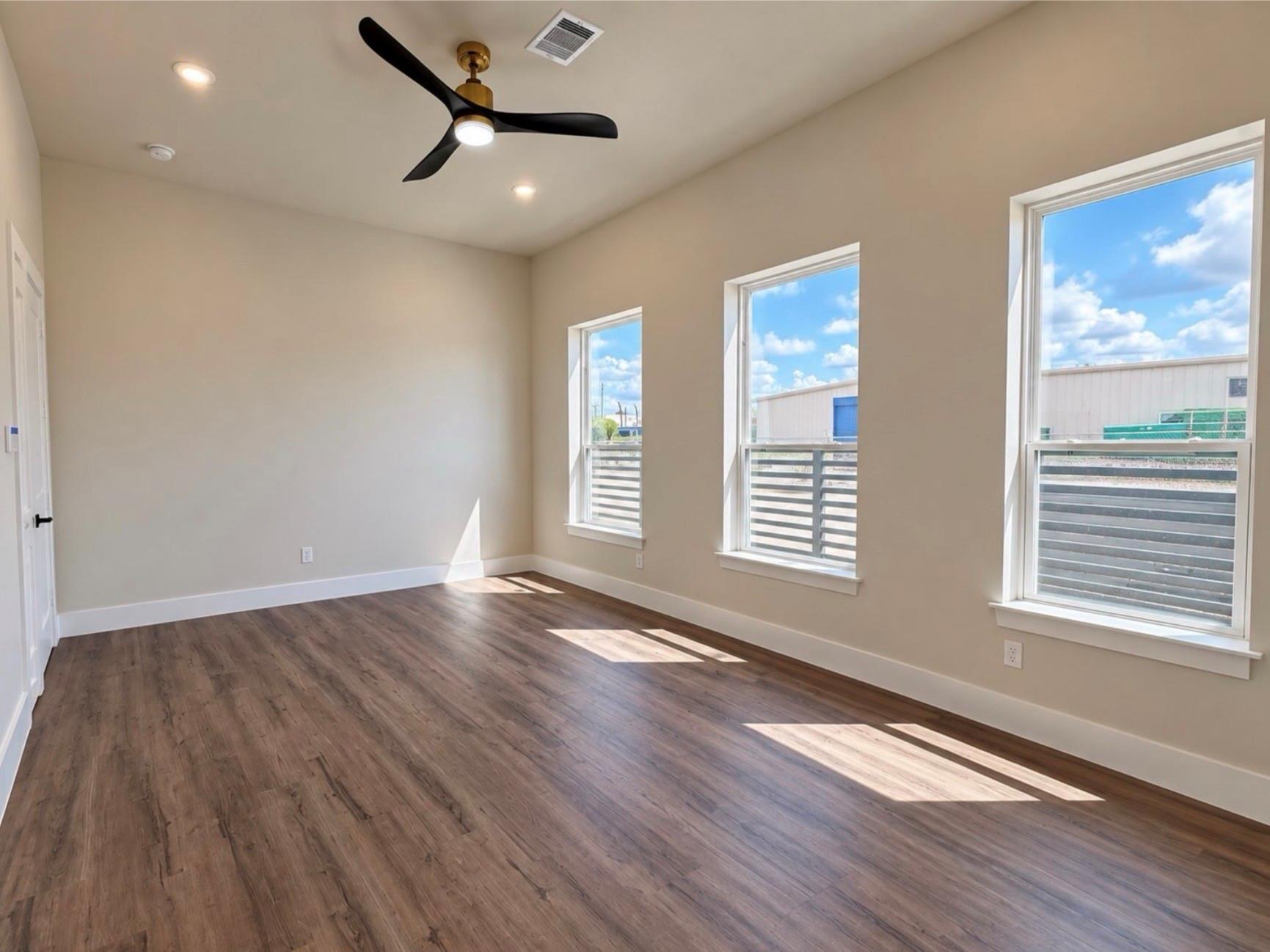1940 Purswell Road, Houston Tx 77055 Property Photo 19