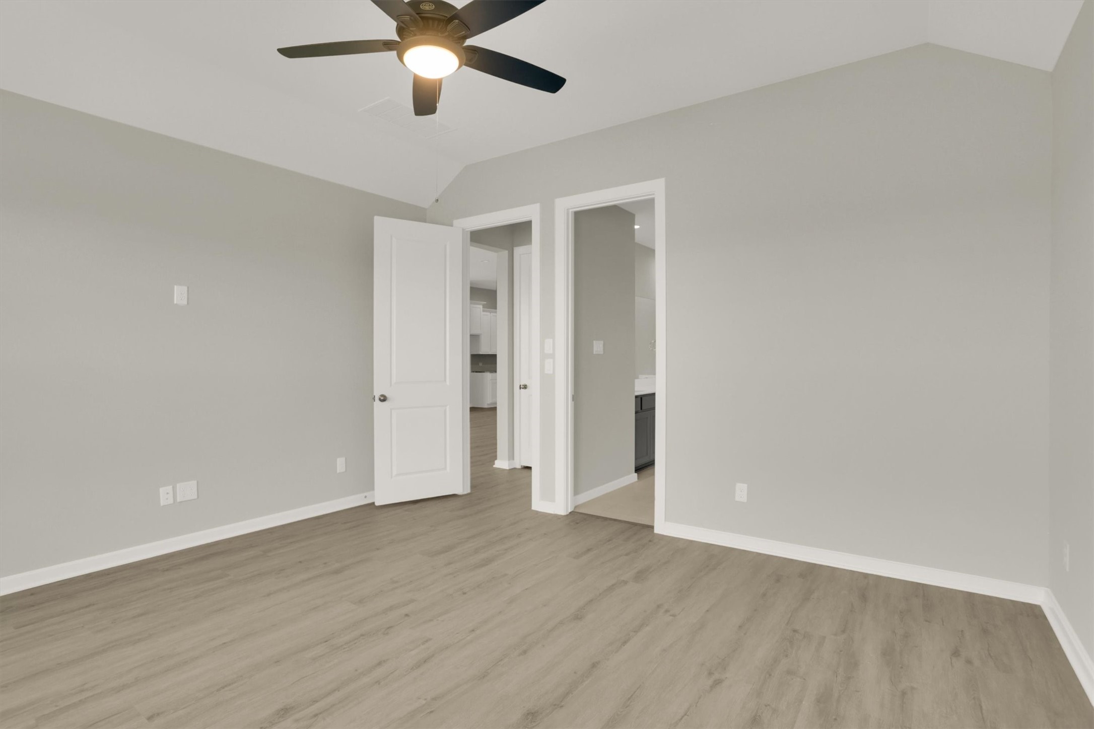 815 Rosewood Trail Property Photo 29