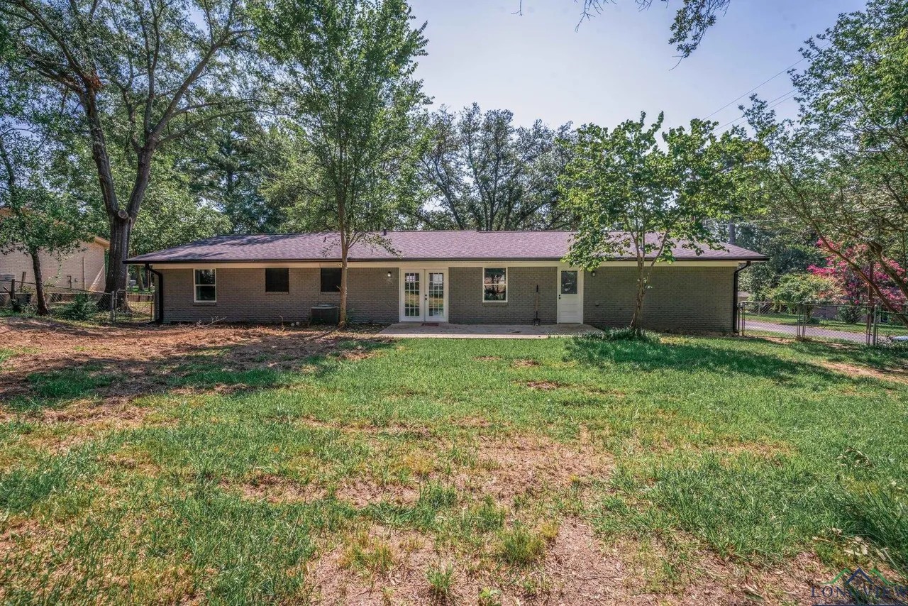 405 Pecan Property Photo 28
