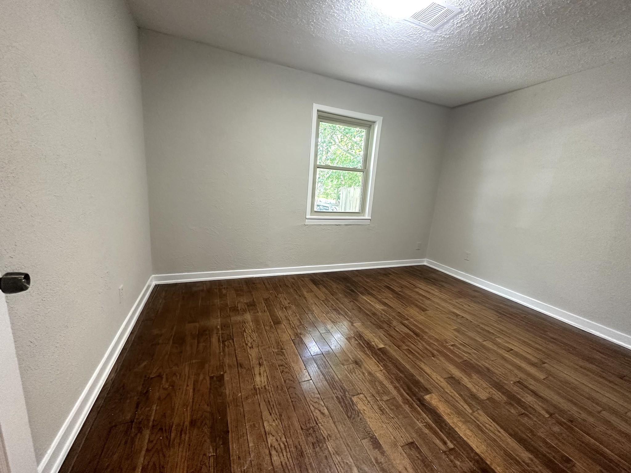1405 Westway Street Property Photo 5