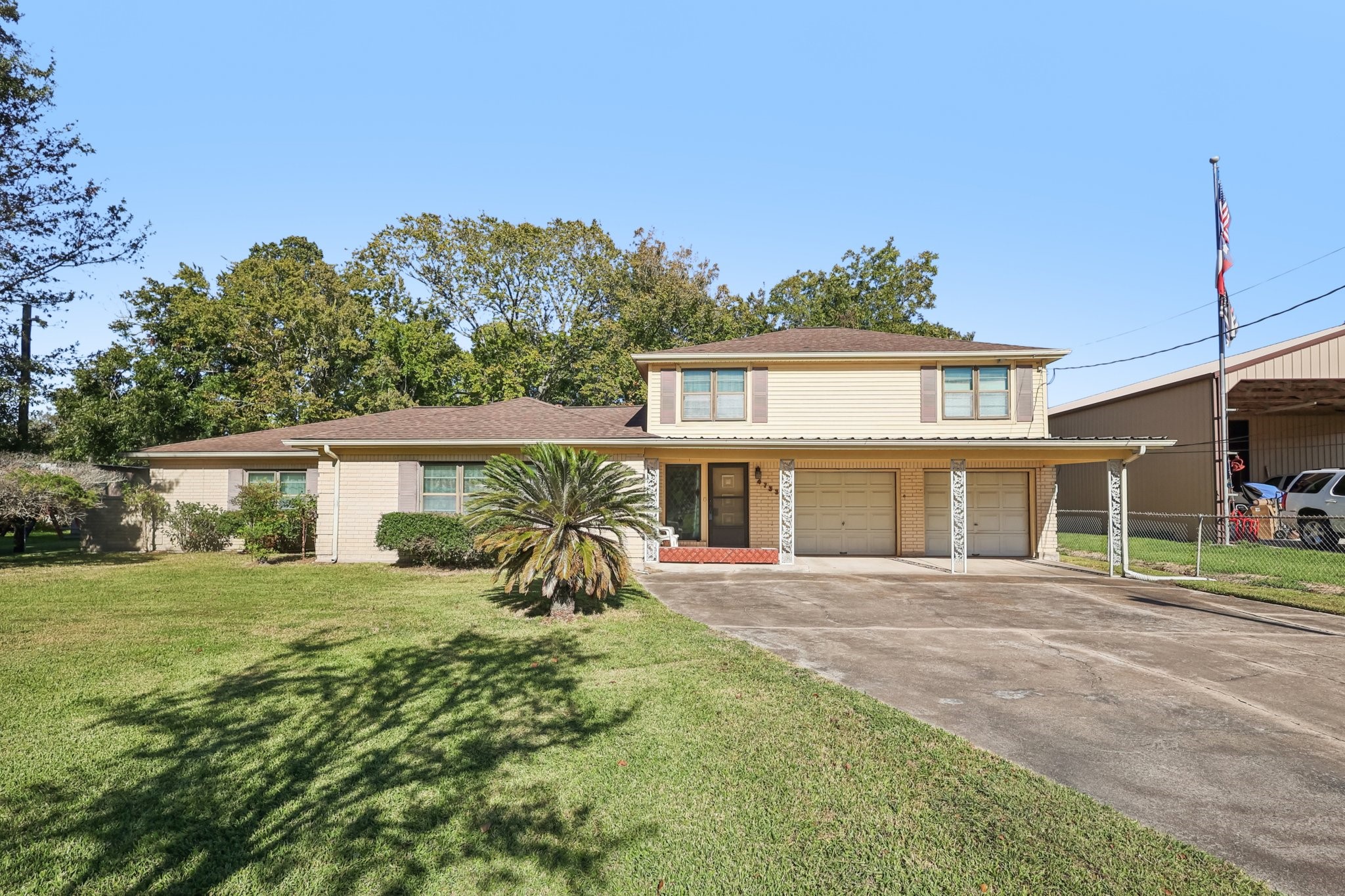 4733 Oleander Street Property Photo 1