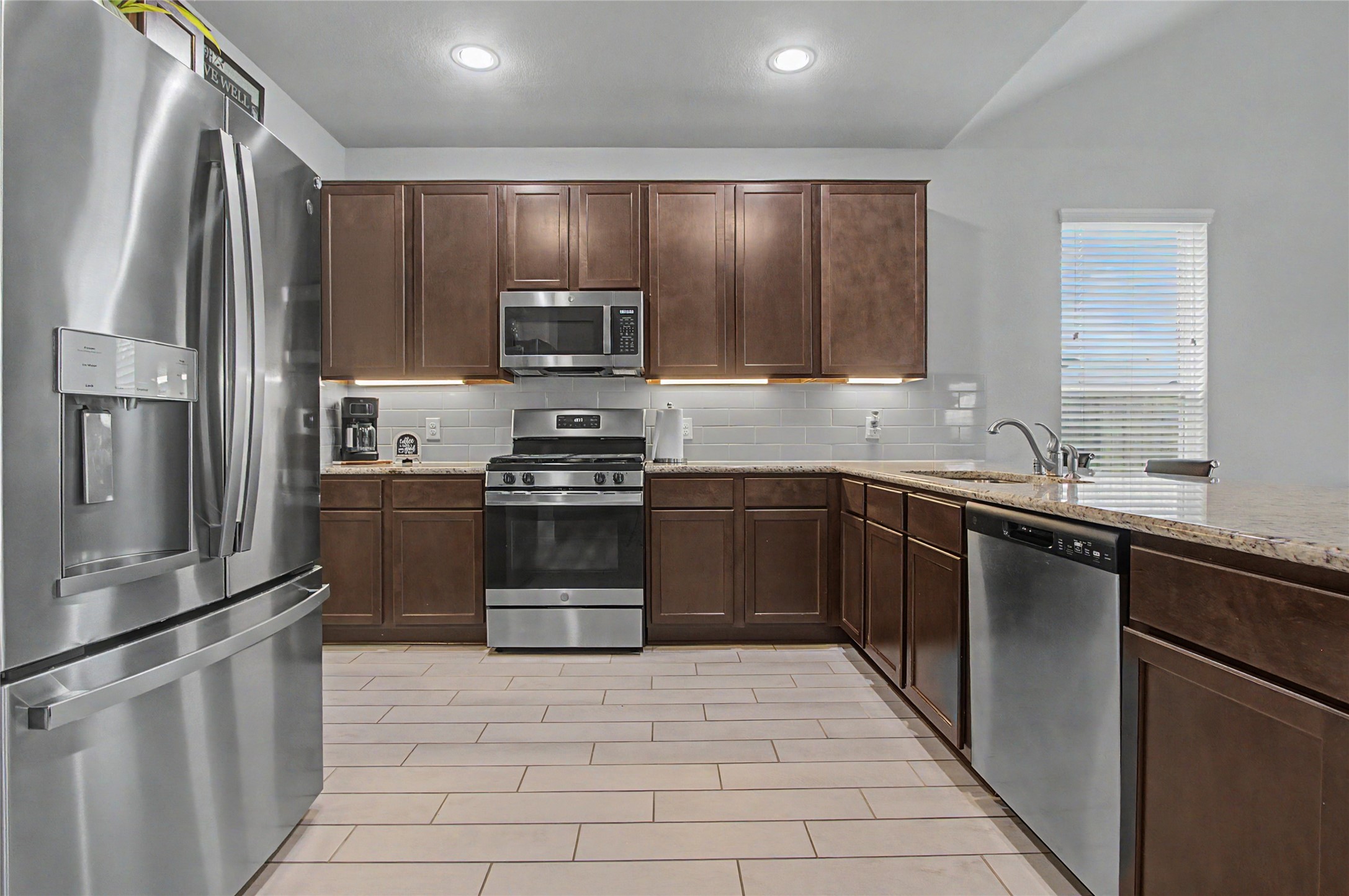108 Highland Prairie Way Property Photo 12