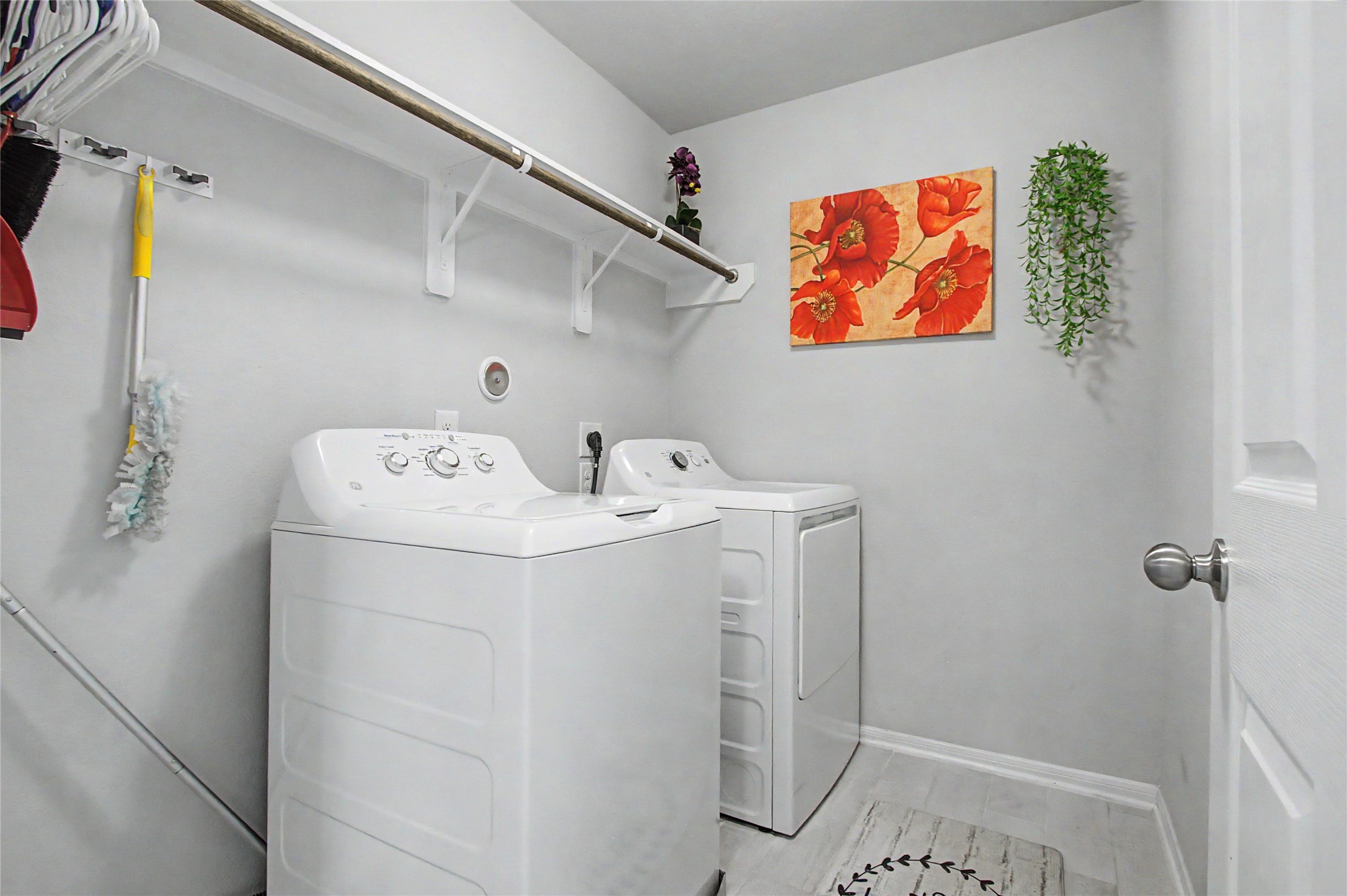 108 Highland Prairie Way Property Photo 28