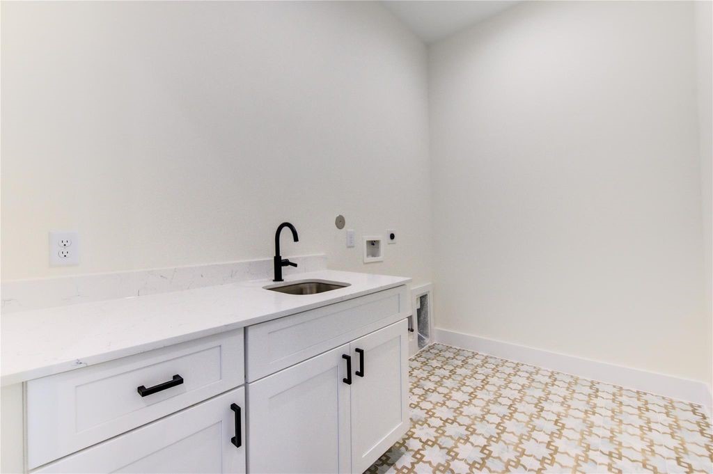 6139 Pacific Forest Drive Property Photo 22