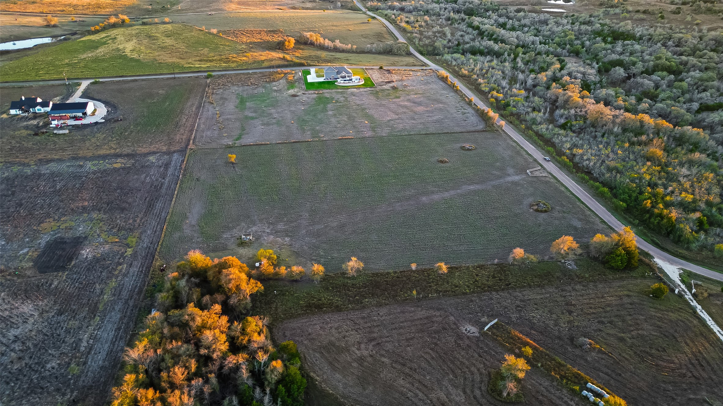 - Seydler Road Property Photo 9
