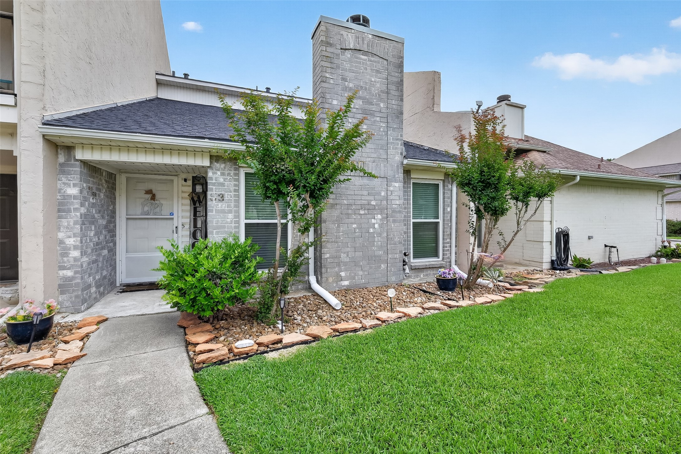 53 Wellington Park Property Photo 1