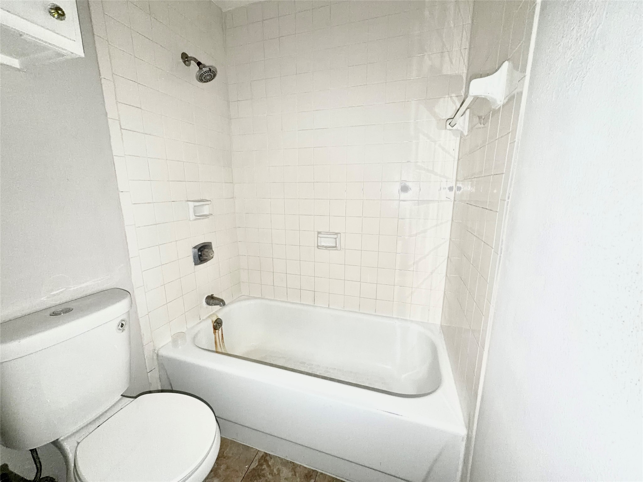 728 Bering Drive 10 Property Photo 8