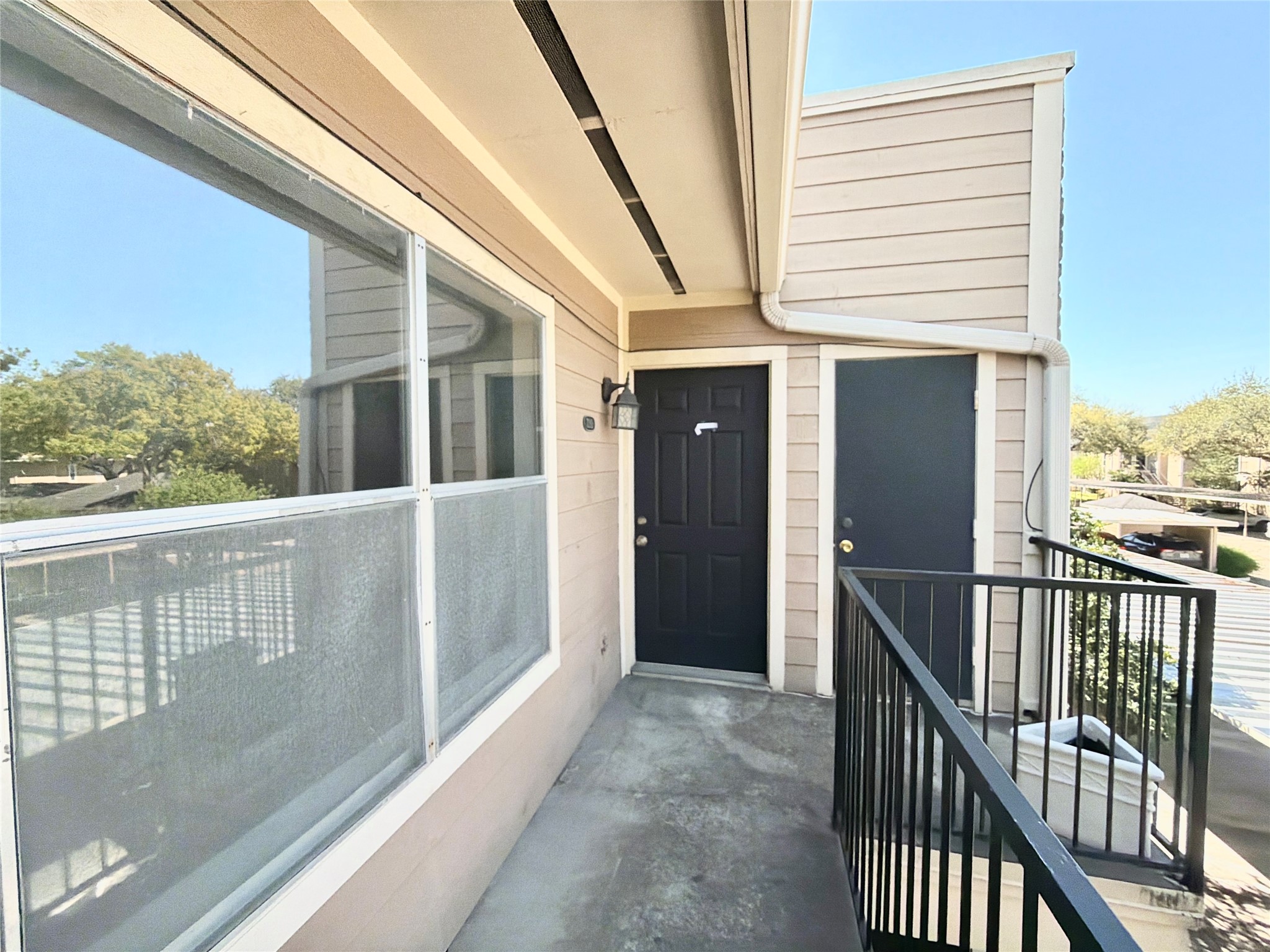 728 Bering Drive 10 Property Photo 11
