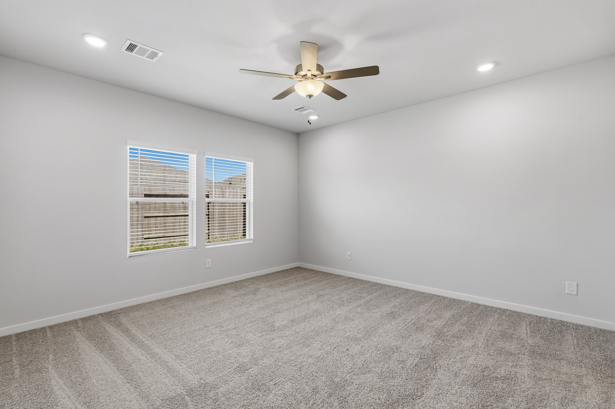 29222 Dandelion Sky Drive Property Photo 11