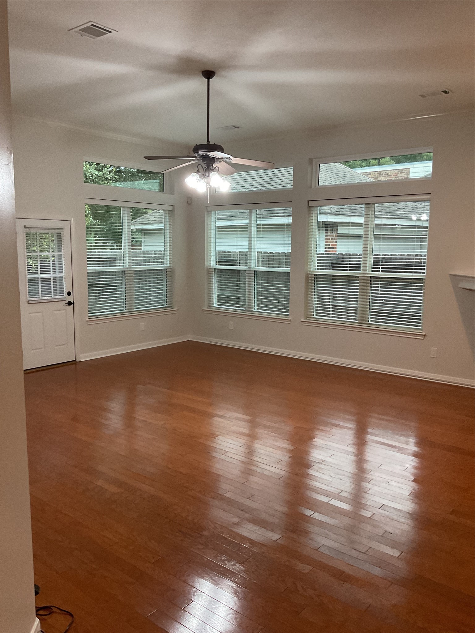 12110 Shadowpoint Drive Property Photo 16