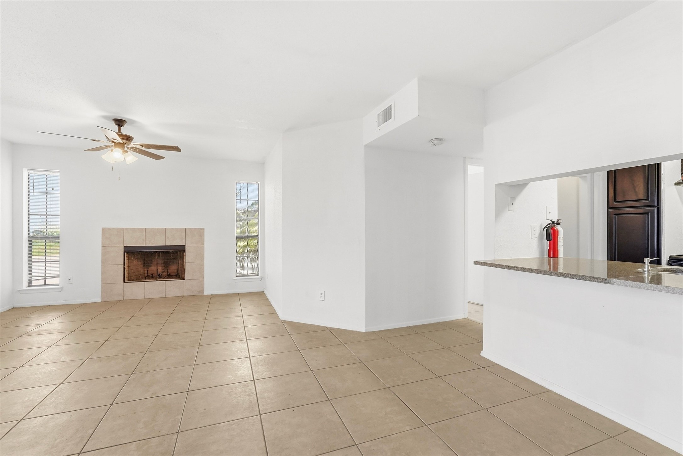 10501 South Drive 288 Property Photo 4