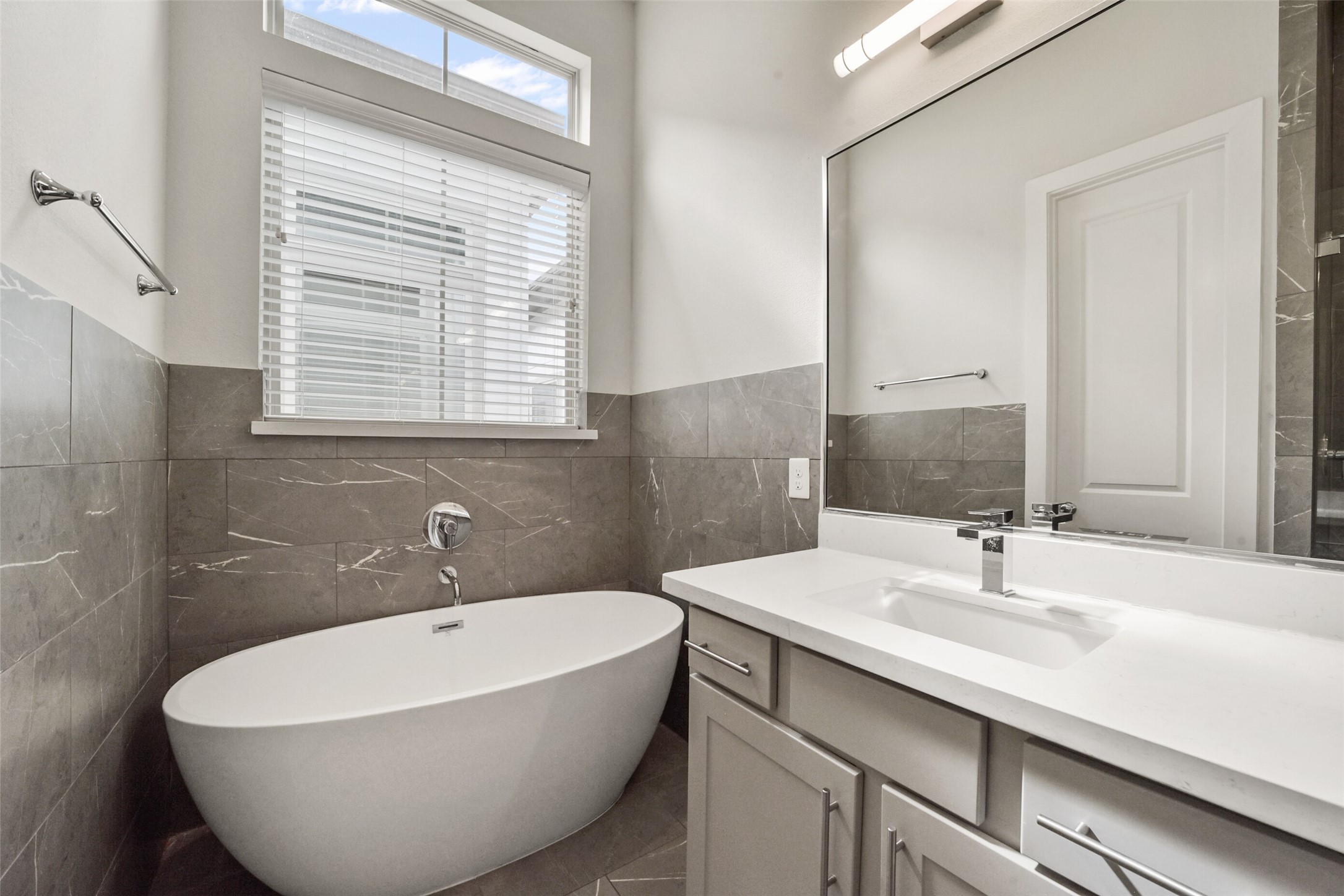 5205 Allen Street L Property Photo 20