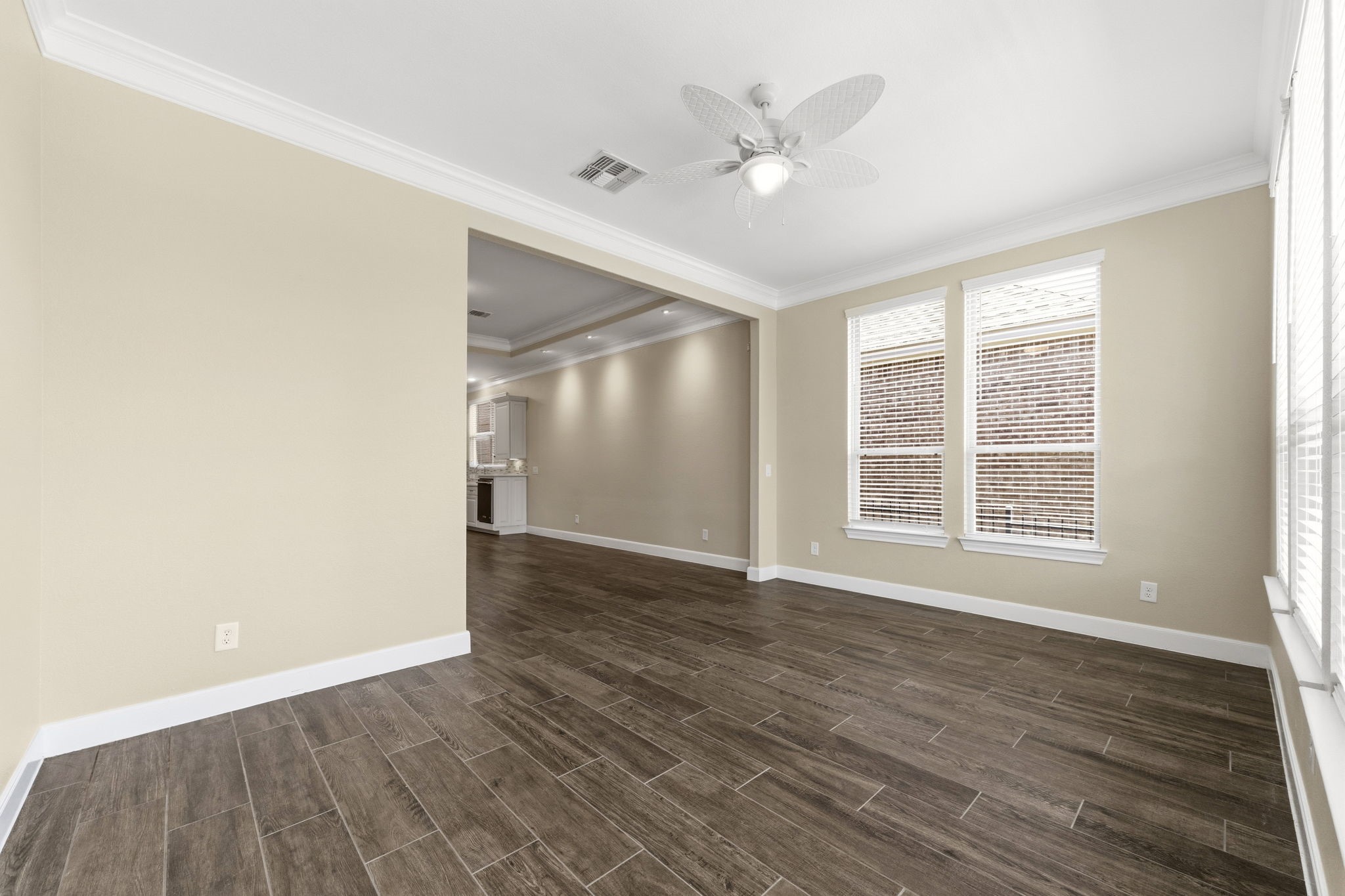 316 Connemara Drive Property Photo 14