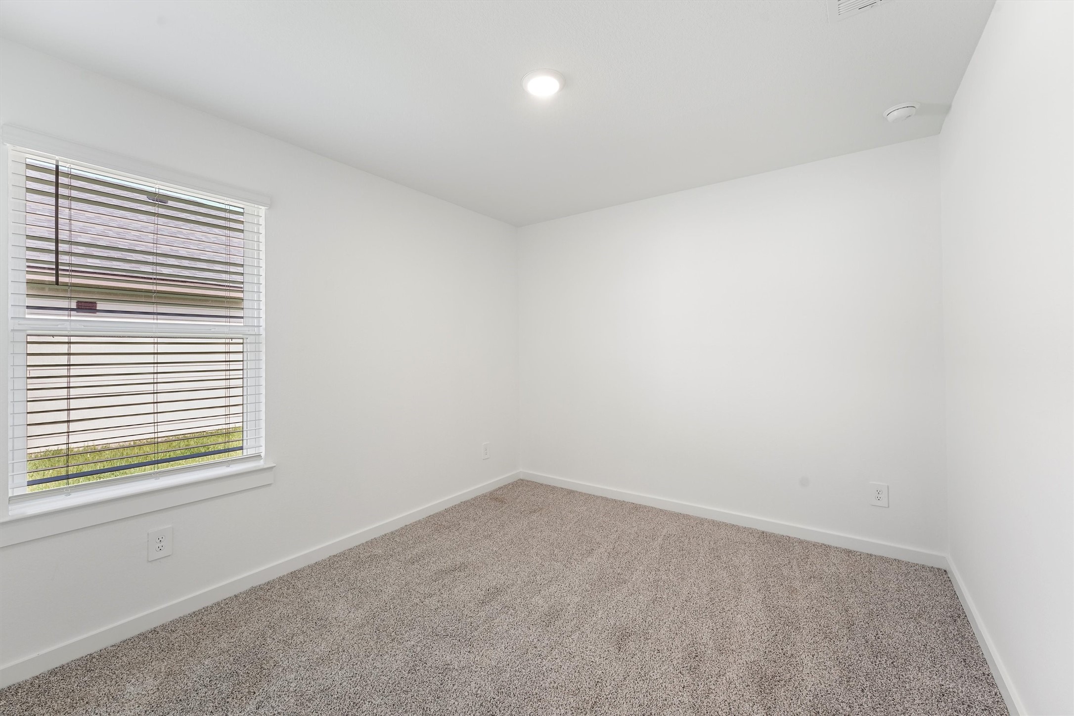 1106 Rayburn Drive Property Photo 4