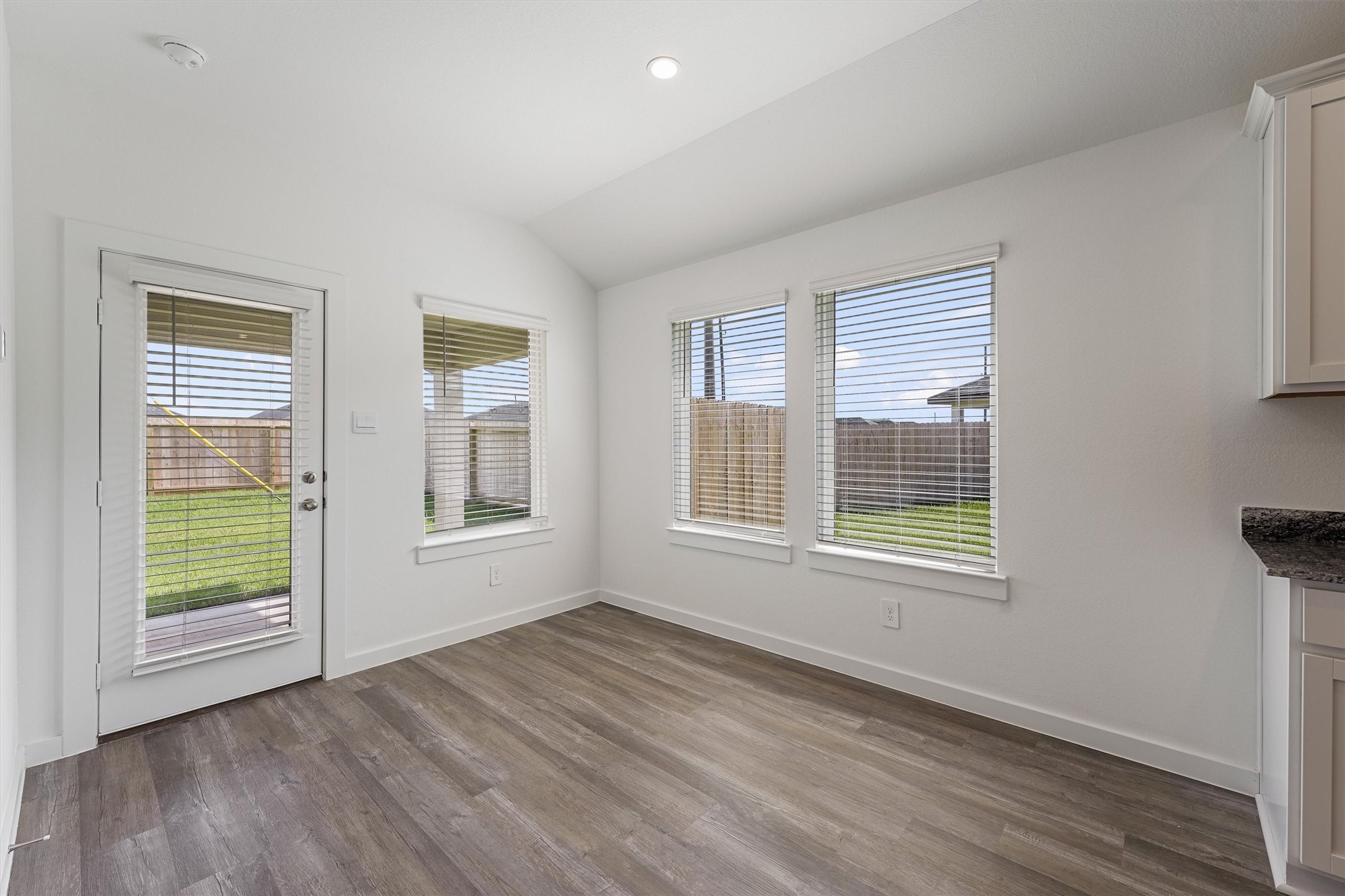 1106 Rayburn Drive Property Photo 6